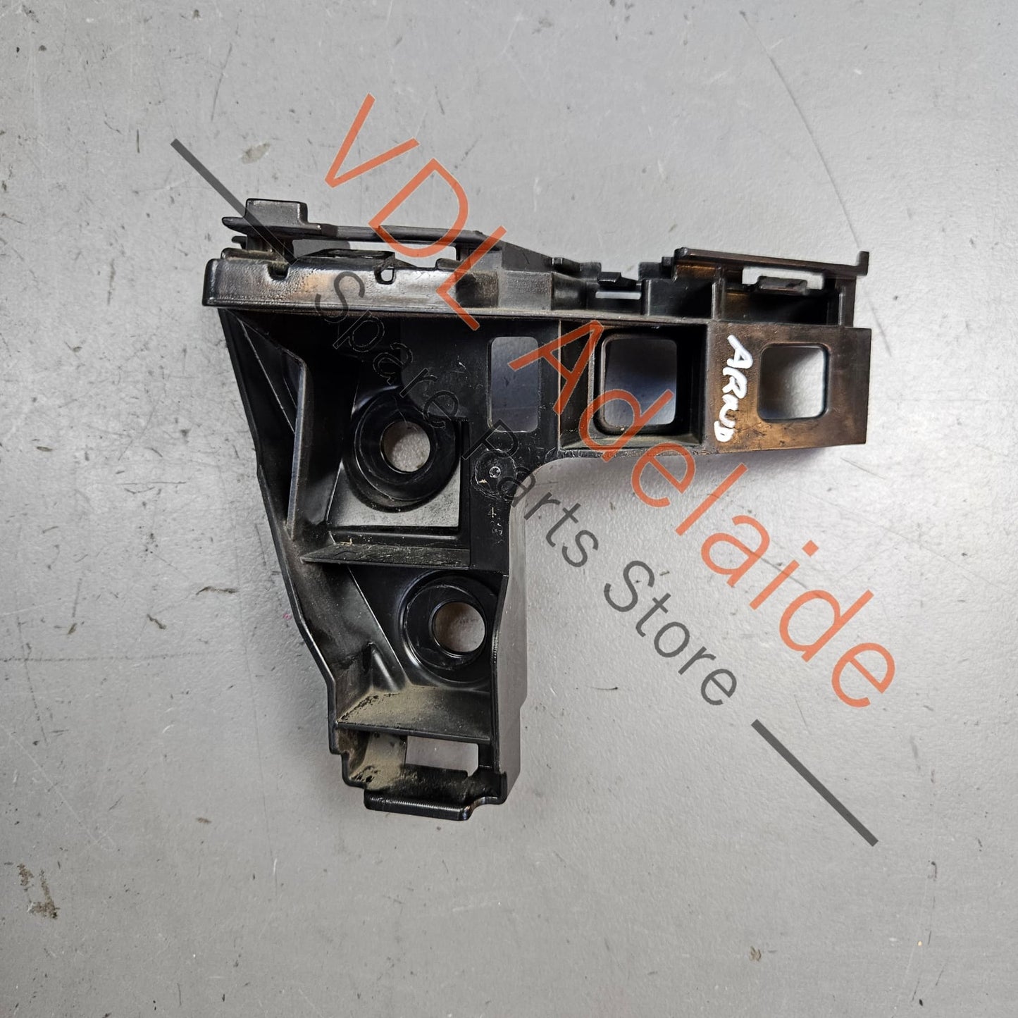 5G6807394A VW Golf MK7 Rear Right Bumper Bar Bracket 5G6807394A