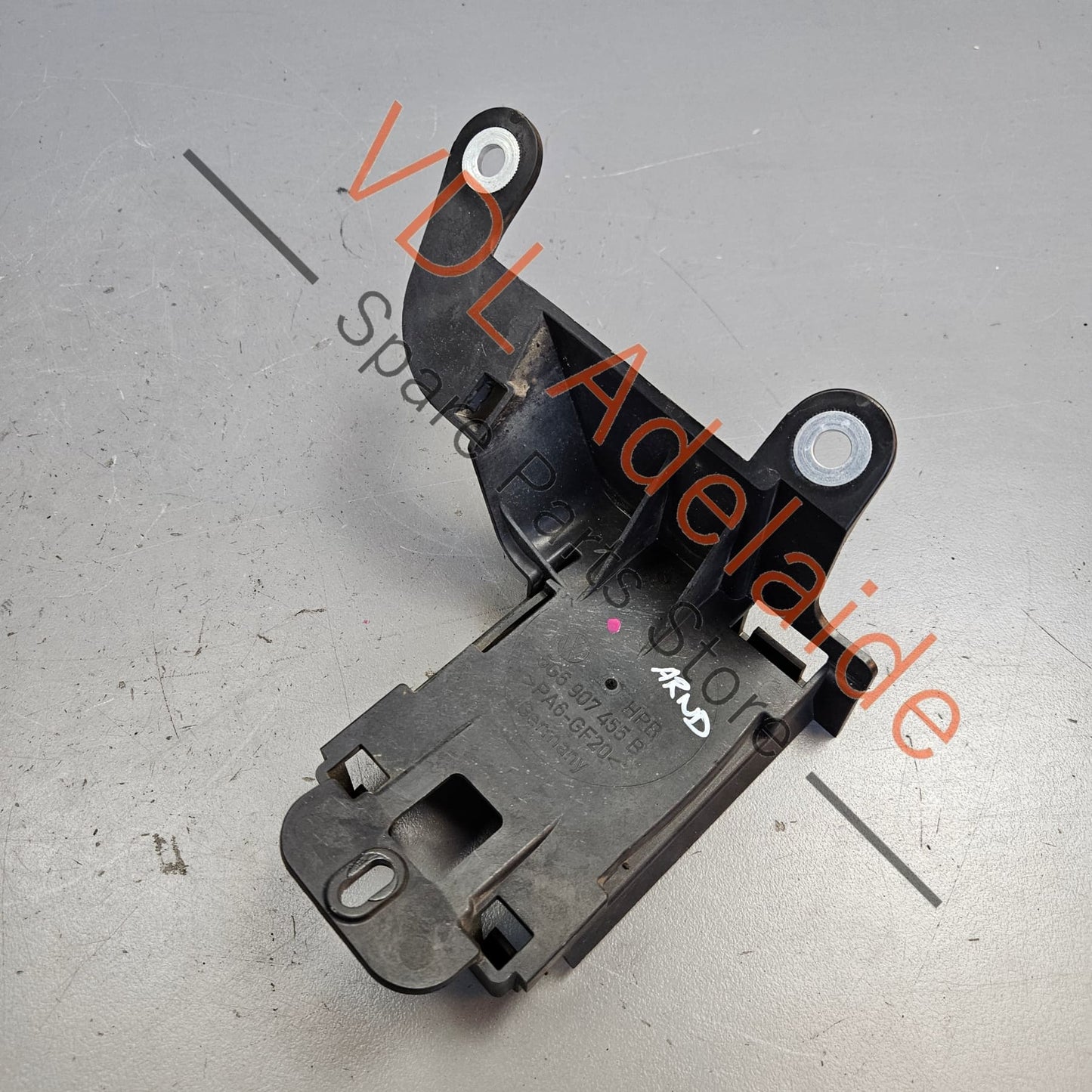 5G6907455C VW Golf Audi A3 Blind Spot Radar Rear Left Mounting Bracket 5G6907455C