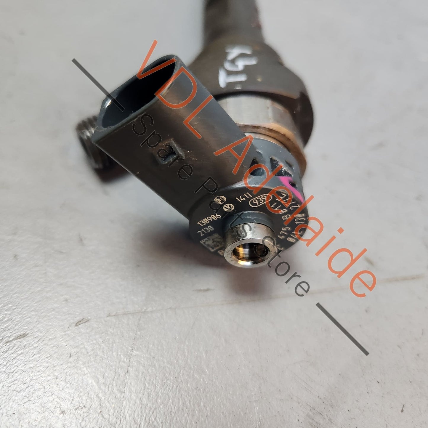 04L130277AK 04L130277E 445110475 VW Audi 2.0 Diesel Fuel Injector for CRBC and CRVA engines 04L130277AK