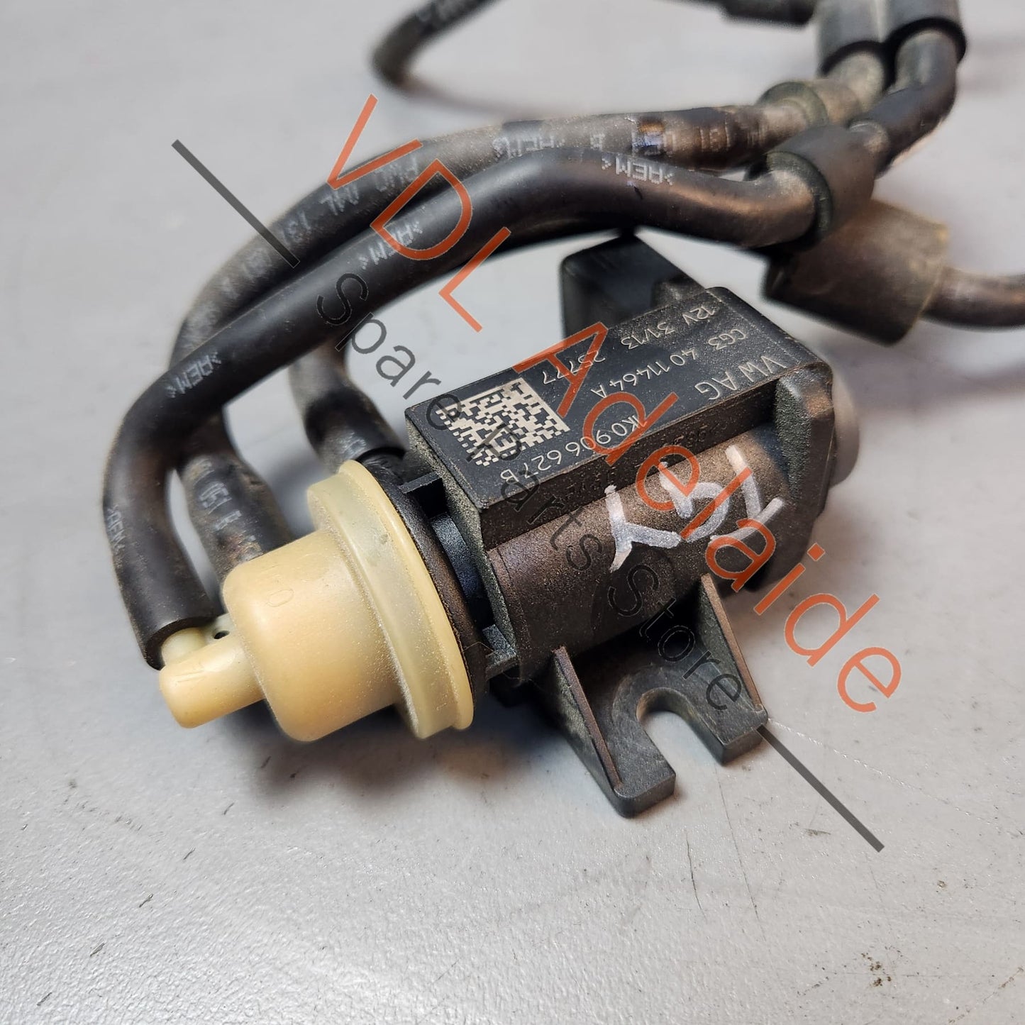 1K0906627B VW Audi Turbo Boost Vacuum Control Air Pressure Converter Valve 1K0906627B