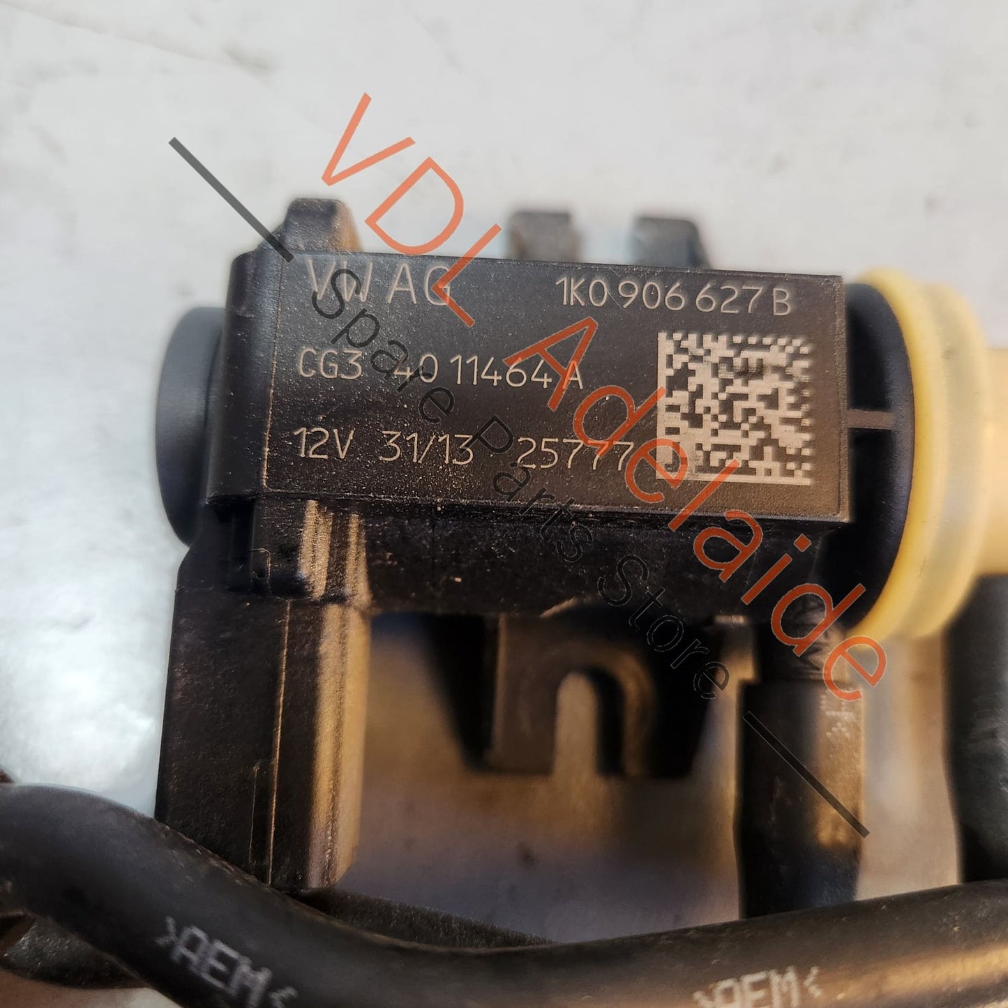 1K0906627B VW Audi Turbo Boost Vacuum Control Air Pressure Converter Valve 1K0906627B