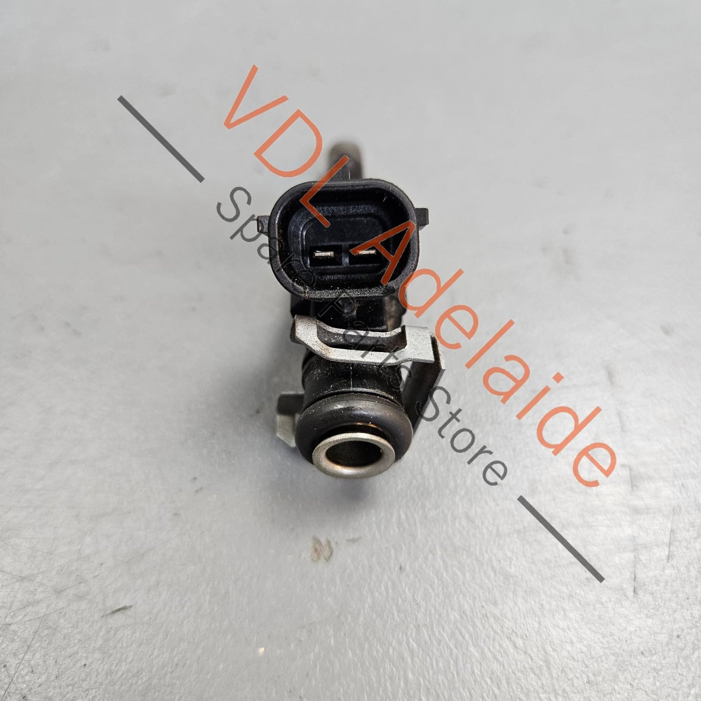 06L906031C Genuine VW Audi 2.0T Petrol Fuel Injector Set of 4 06L906031C only 20,828km