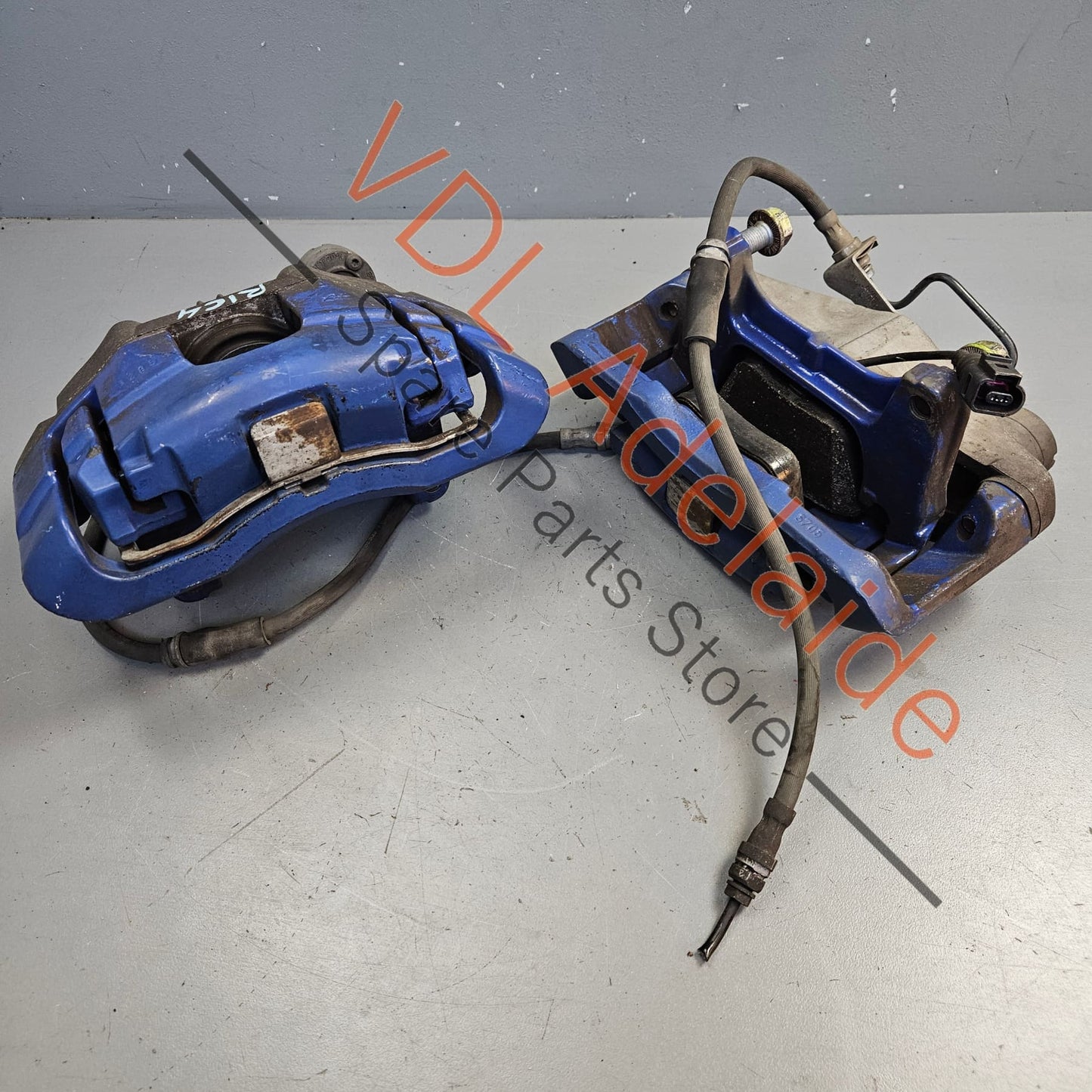 1K0615123J 1K0615124J 1K0615125F VW Golf R32 Front Brake Caliper Set Suit 345 x 30 Vented Rotor 1K0615123J 1K0615124J 1K0615125F