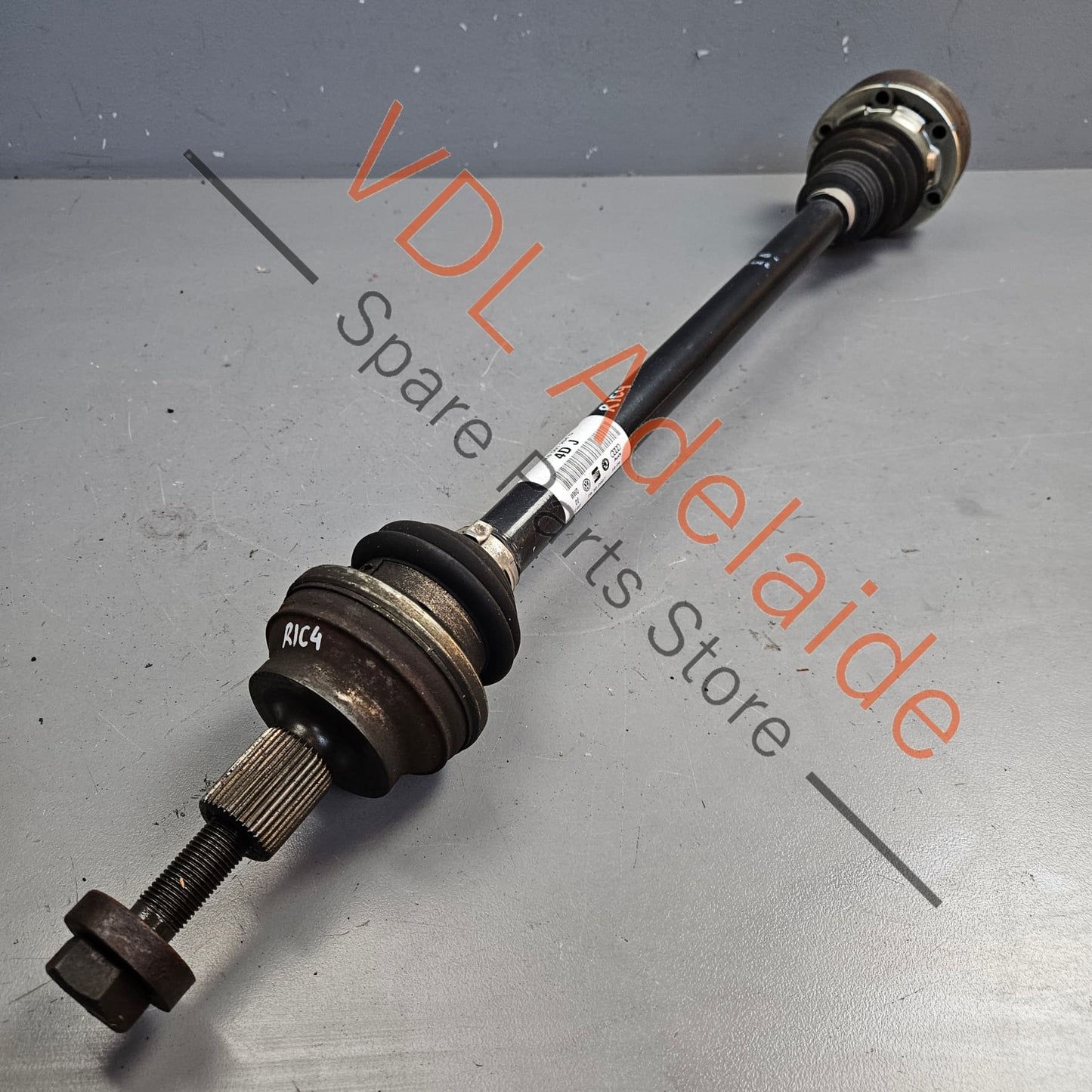 1K0501203D 1K0501204F VW Golf R32 Rear Left CV Driveshaft Axle 1K0501204D 1K0501204F
