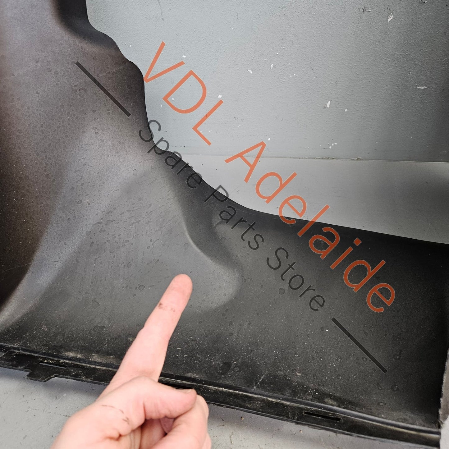 99157598301 Porsche 911 991.2 Left Side Radiator Air Duct 99157598301 OK1 BRAND NEW GENUINE