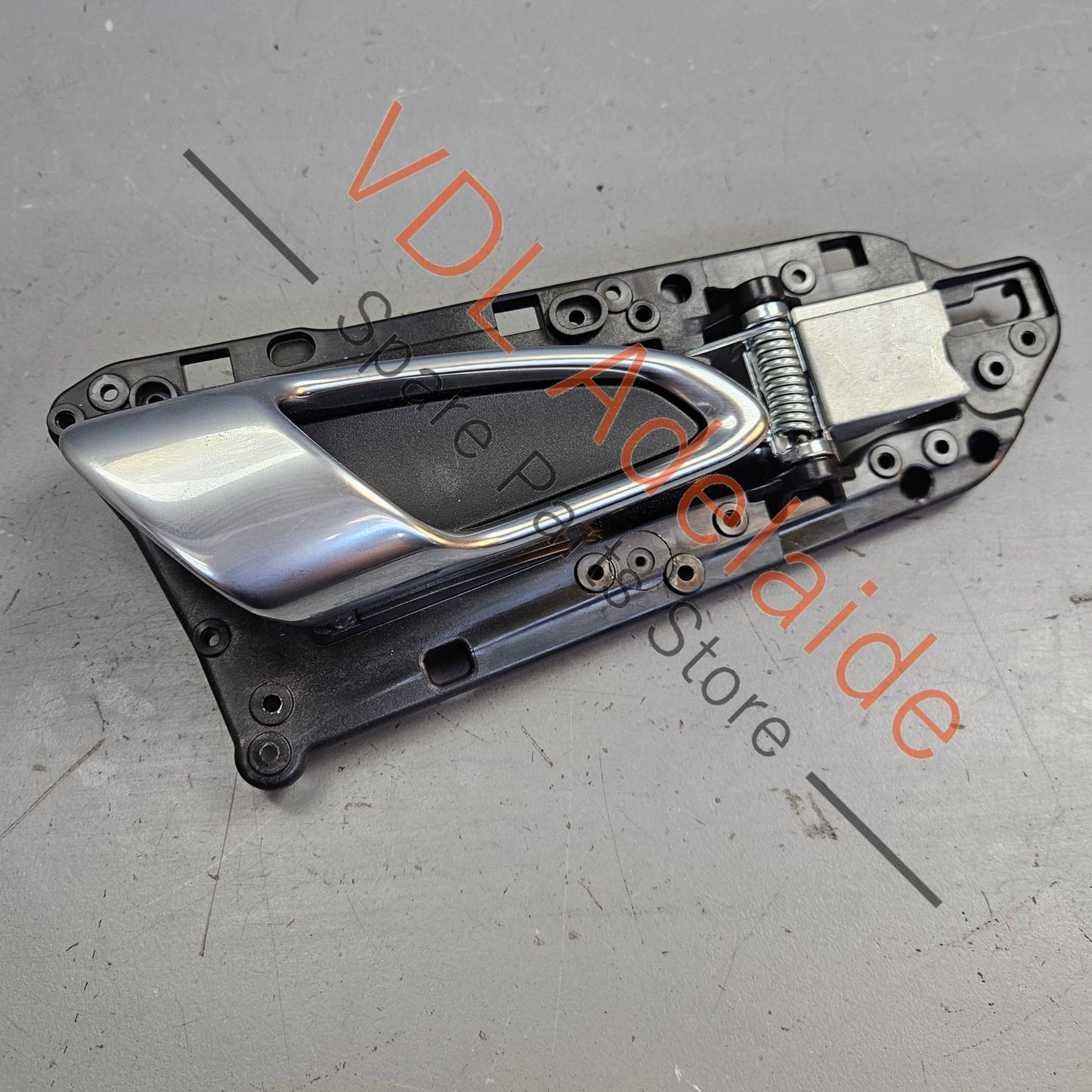 99155552202V08 Porsche 911 991 Right Interior Door Handle Pull 99155552202 V08