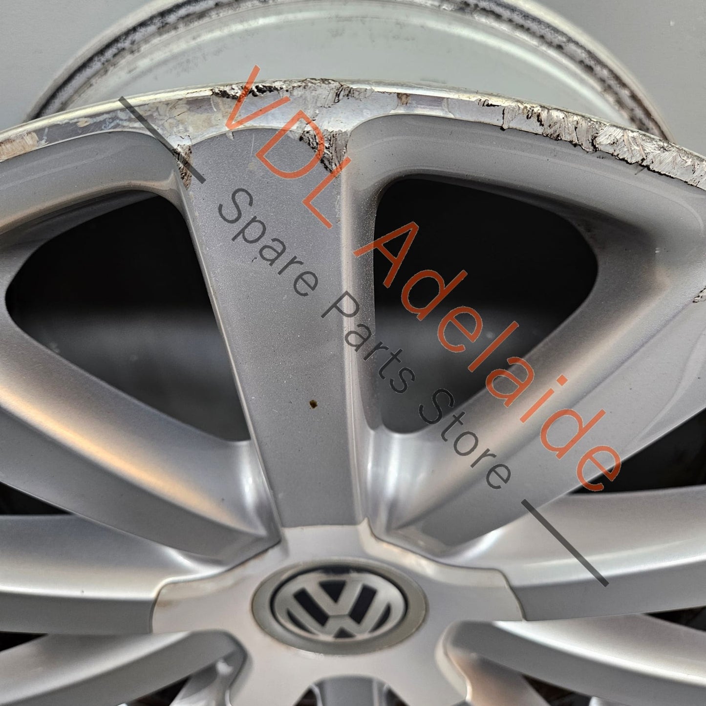 3C0601025AG 3C0601149R VW Passat R36 OMANYT Alloy Wheel 18 x 8 ET44 Genuine OEM Ronal 3C0601025AG 3C0601149R 8Z8 #02