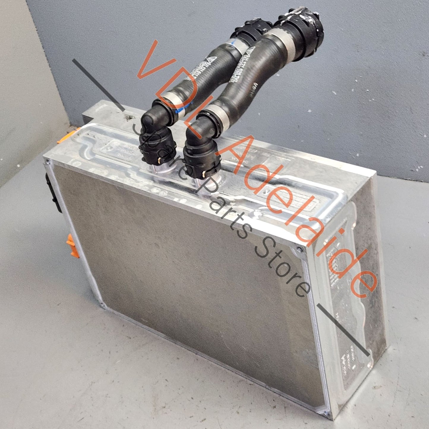 5Q0915684DA 5QE915684DA Audi E-Tron Porsche Taycan High Voltage Battery Charger Module 5Q0915684DA 5QE915684DA