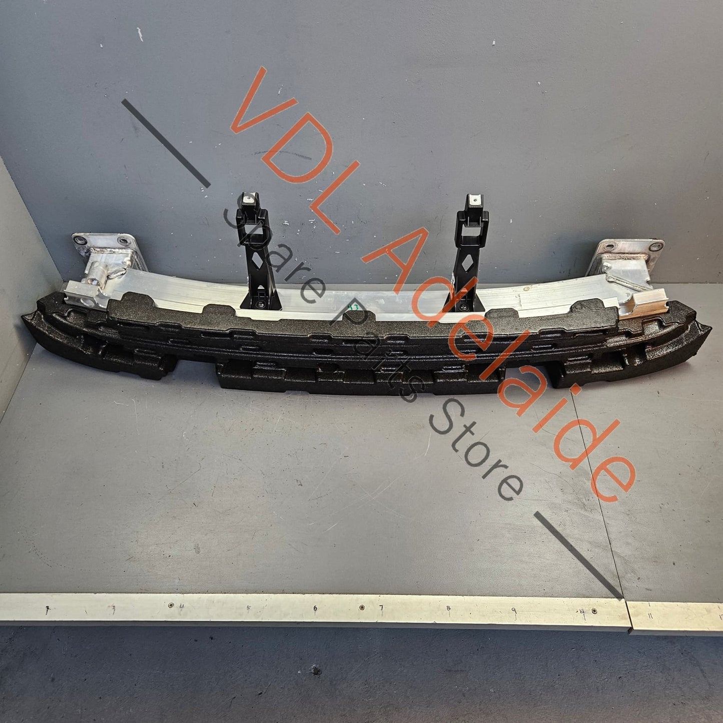 9J1803184C Audi e-Tron Porsche Taycan Rear Bumper Reinforcement Bar 9J1803184C