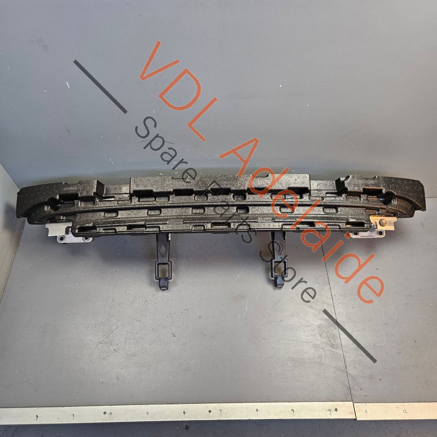 9J1803184C Audi e-Tron Porsche Taycan Rear Bumper Reinforcement Bar 9J1803184C