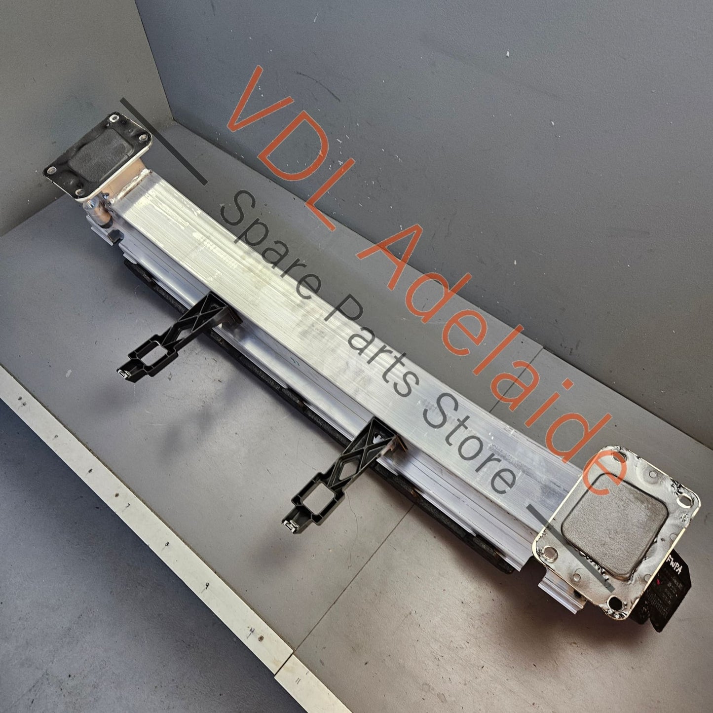 9J1803184C Audi e-Tron Porsche Taycan Rear Bumper Reinforcement Bar 9J1803184C