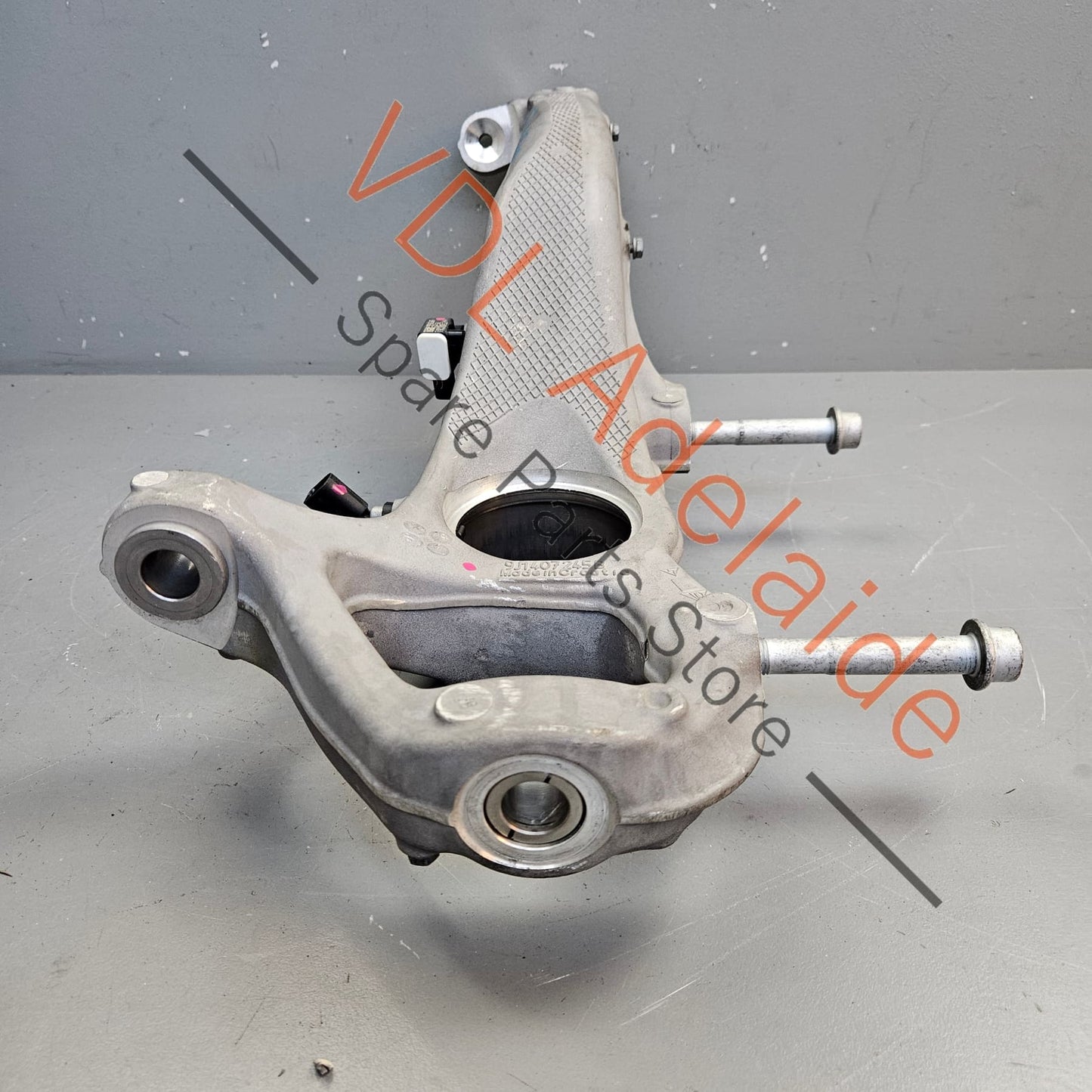 9J1407245B Audi e-Tron Porsche Taycan Front Left Suspension Hub Knuckle 9J1407245B