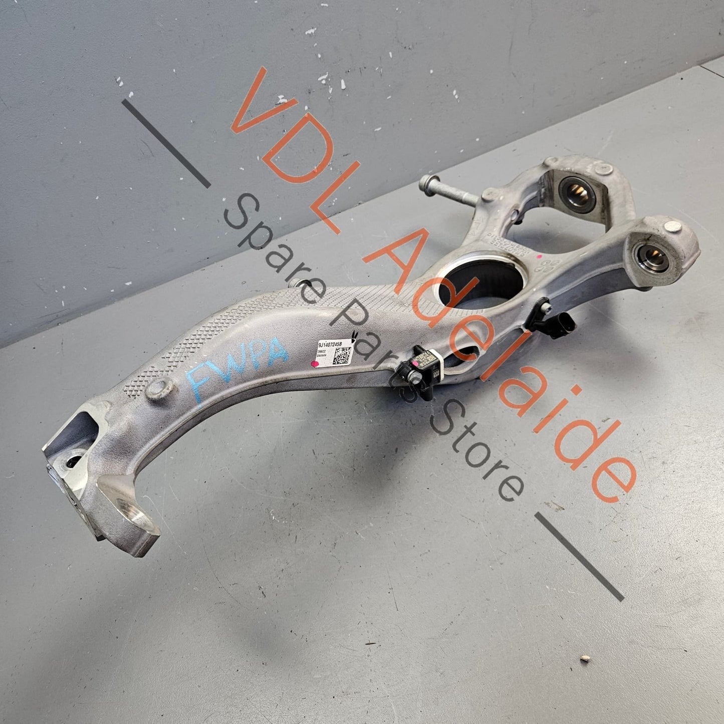 9J1407245B Audi e-Tron Porsche Taycan Front Left Suspension Hub Knuckle 9J1407245B