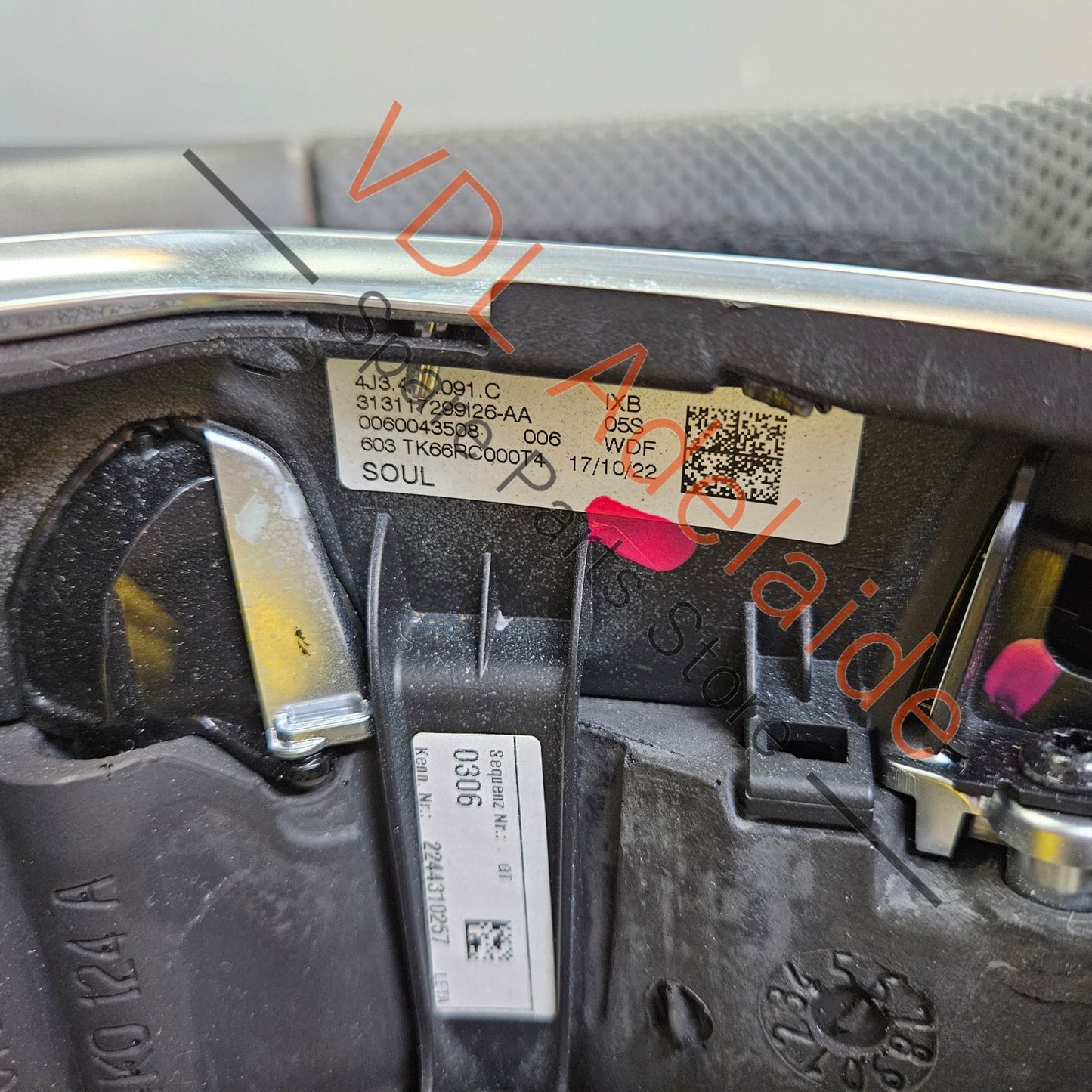 4J3419091CIXB Audi e-Tron Sport Steering Wheel w Tiptronic 4J3419091C IXB