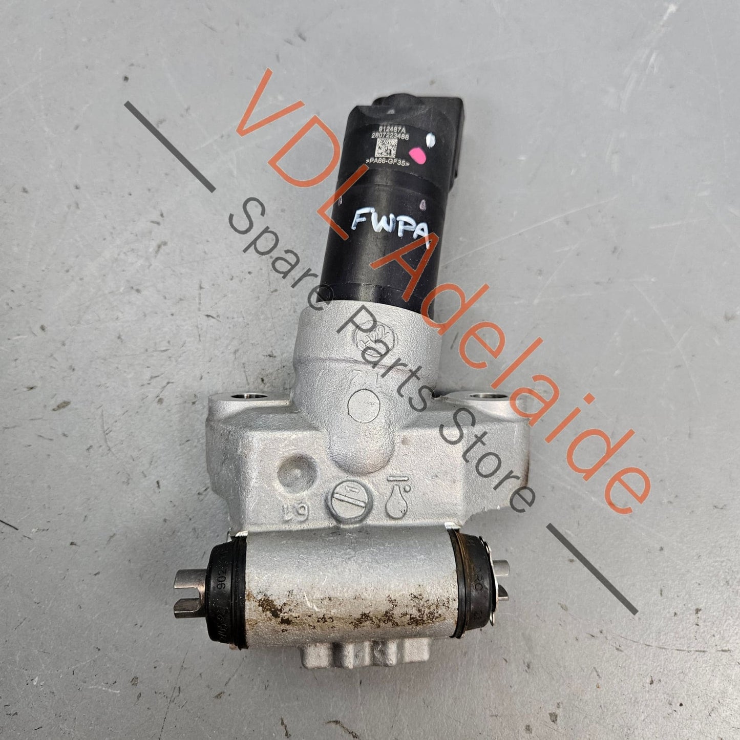 9Y0907616 Audi Porsche Electronic Parking Brake Servo Actuator Right RHS 9Y0907616