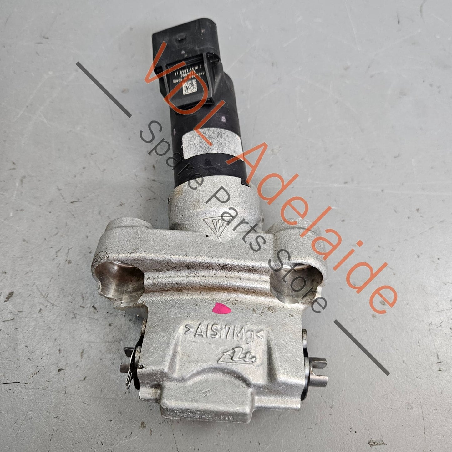 9Y0907616 Audi Porsche Electronic Parking Brake Servo Actuator Right RHS 9Y0907616