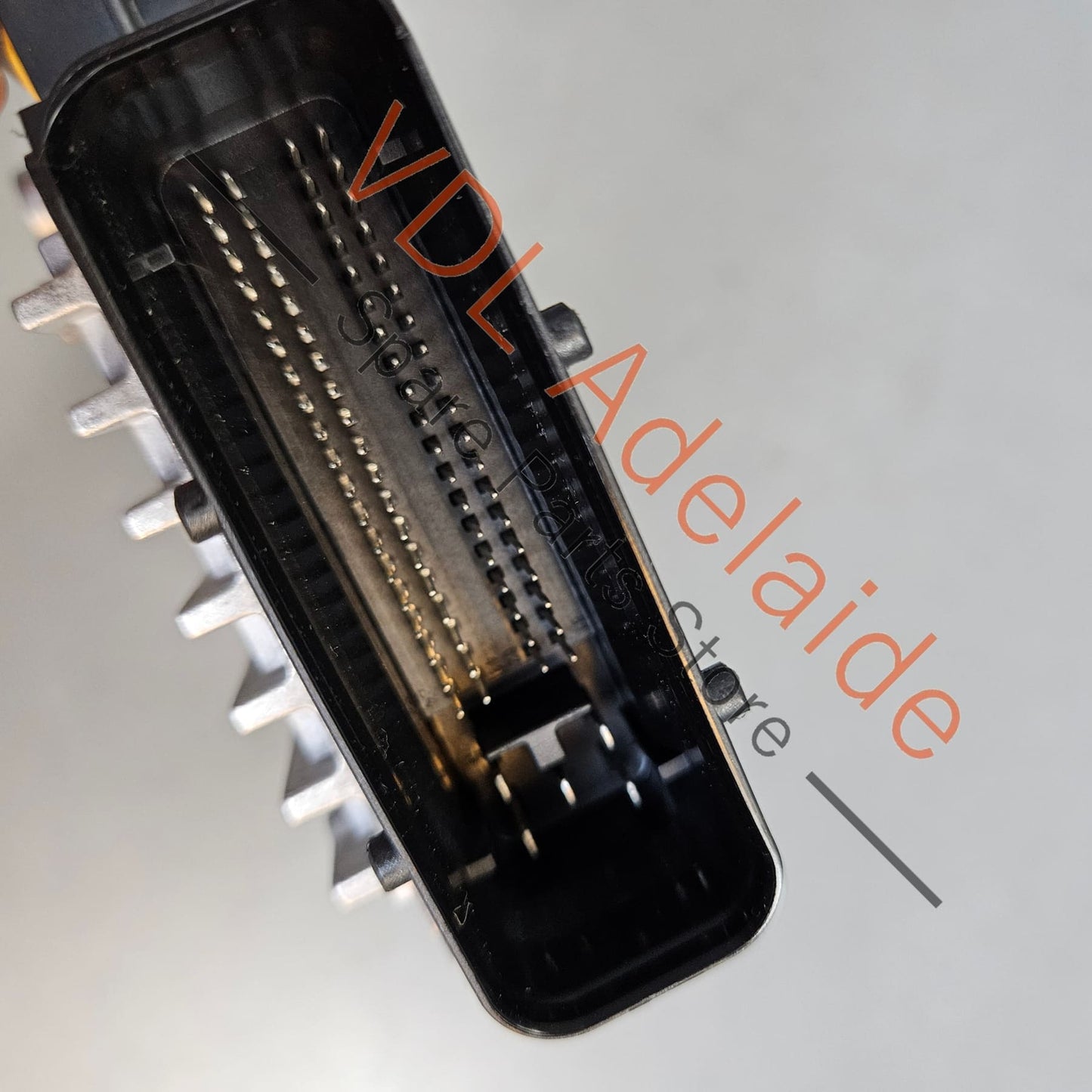 9J1907553R 9J1907553S Audi e-Tron Control Module Unit for Adaptive Suspension 9J1907553R 9J1907553S