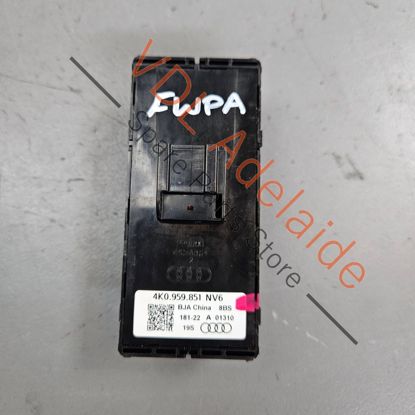 4K0959851 4K0959851NV6 Genuine Audi e-Tron Drivers Window Switch Buttons 4K0959851 NV6