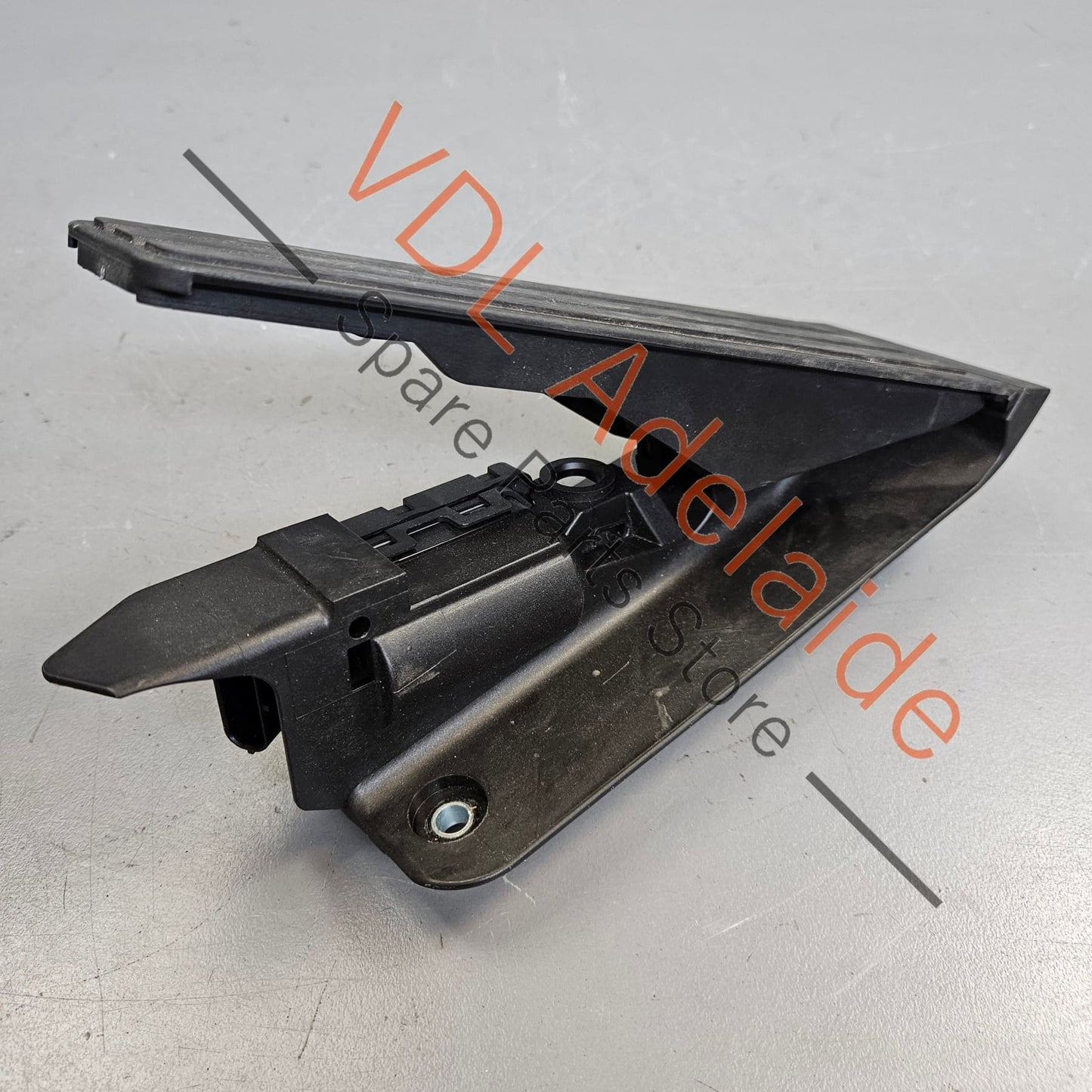 9J1721507B Audi e-Tron GT Accelerator Pedal Throttle 9J1721507B