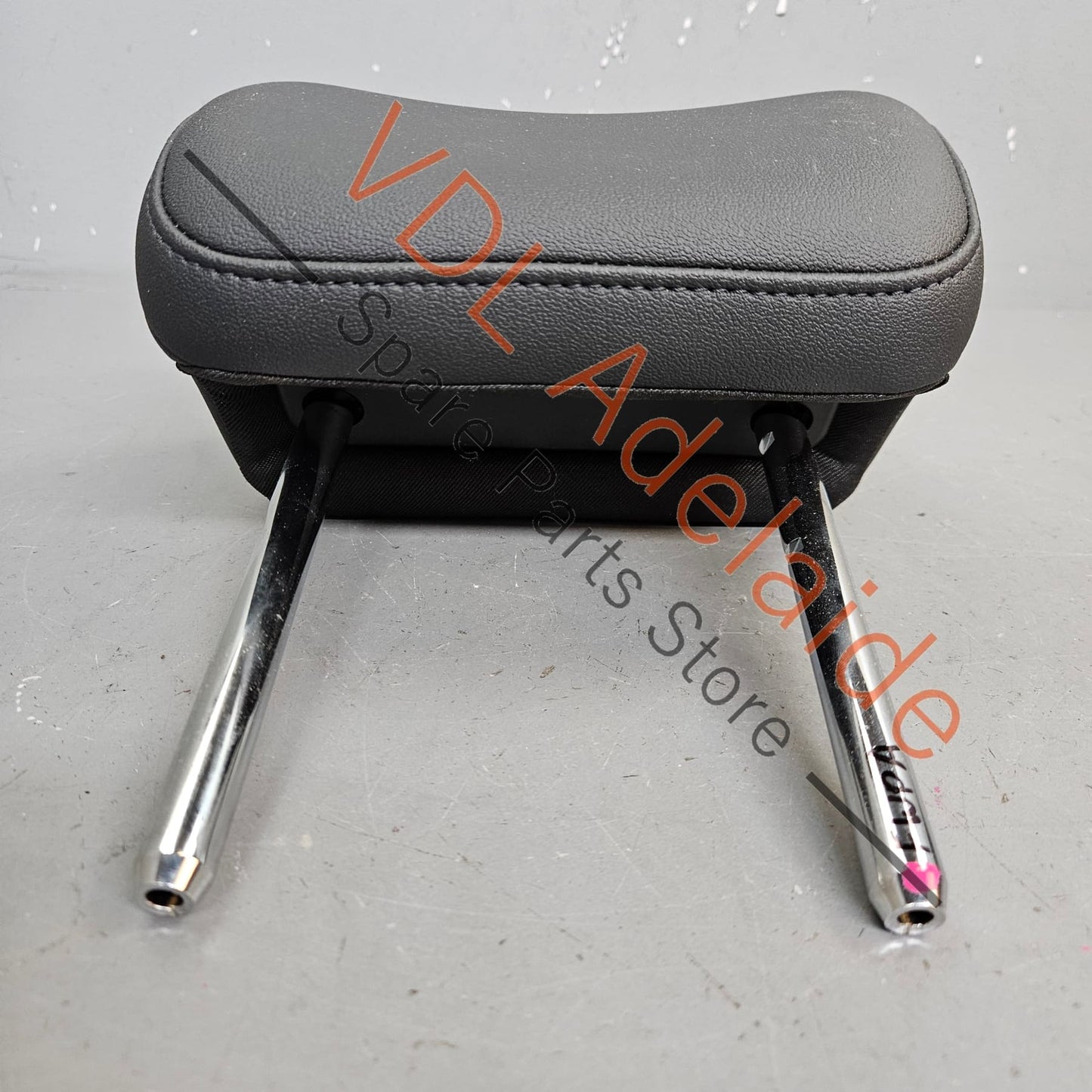 4J3885901F38M Audi e-Tron Rear Left or Right Passenger Head Rest Headrest Restraint 4J3885901F 38M