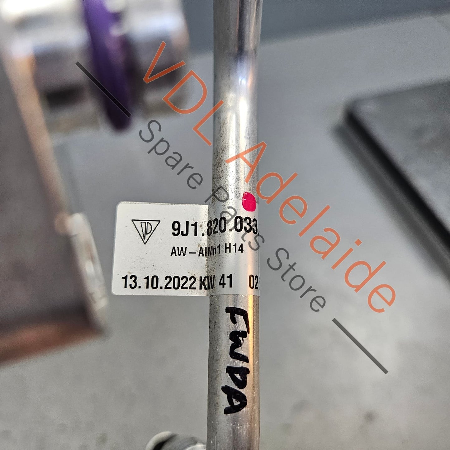 9J1820033A Audi e-Tron Porsche Taycan AC Air Conditioning Refrigerant Hose Pipe 9J1820033A