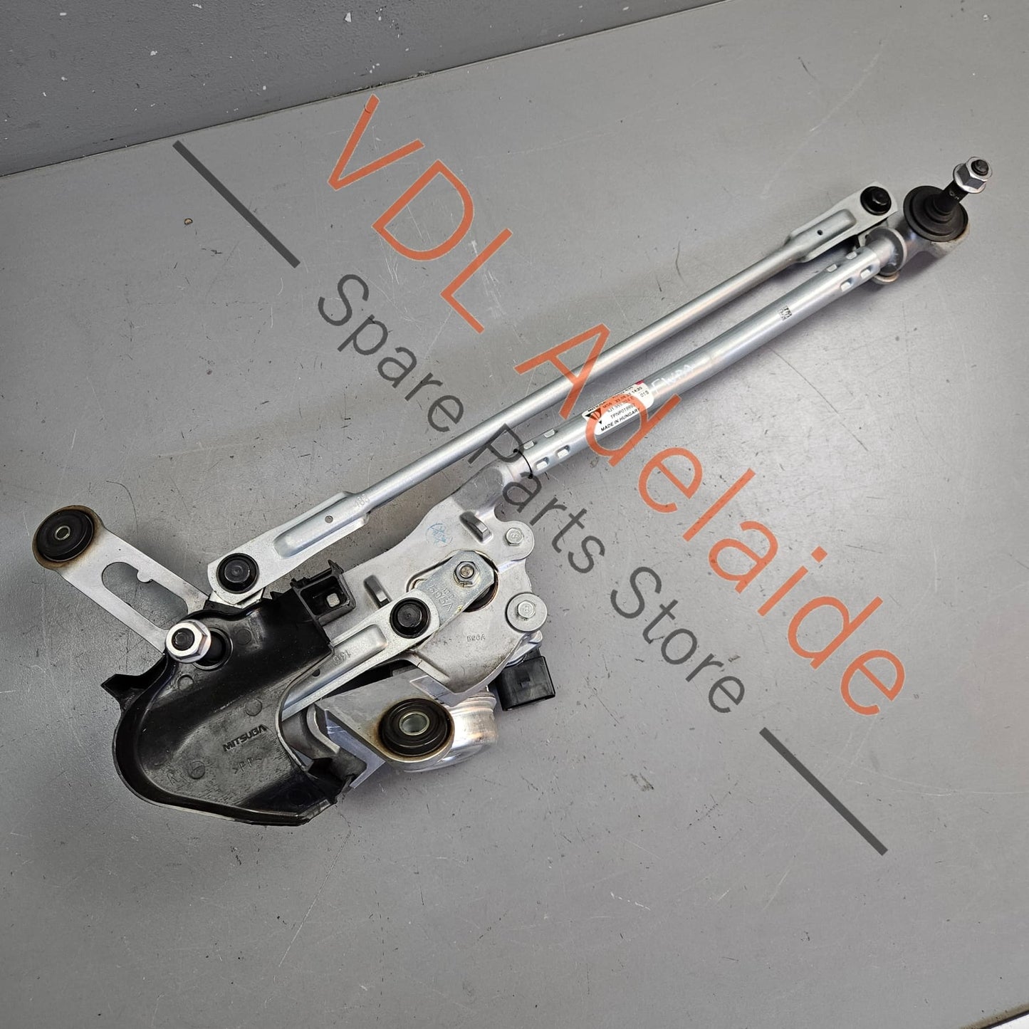 9J1955024E Audi e-Tron GT Windscreen Wiper Motor w Linkage for RHD 9J1955024E