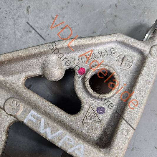 9J1199161B Audi e-Tron GT Engine Transmission Mount Bracket Bushing 9J1199161B