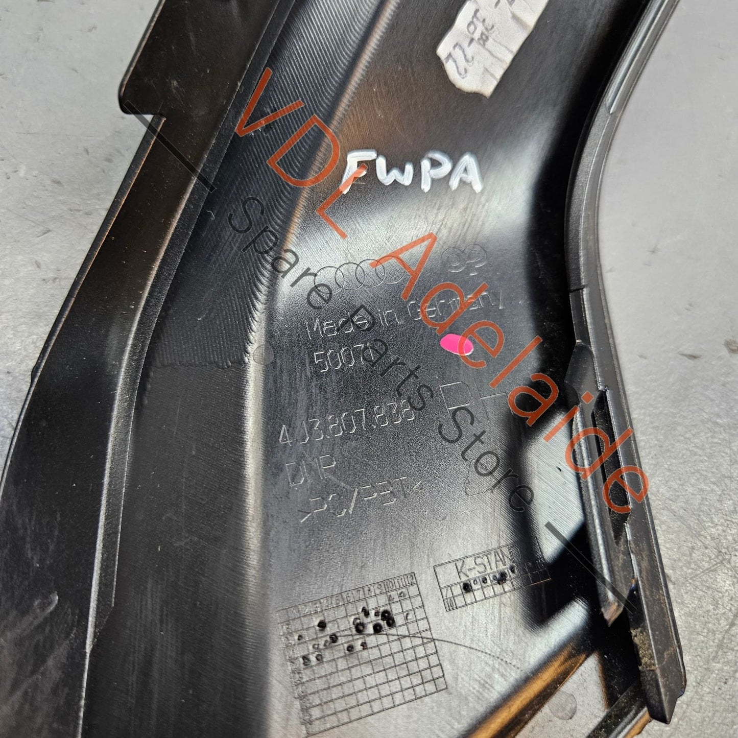 4J3807838 4J3807838Y9B Audi e-Tron GT Rear Bumper Right Corner Trim Gloss Black 4J3807838 Y9B