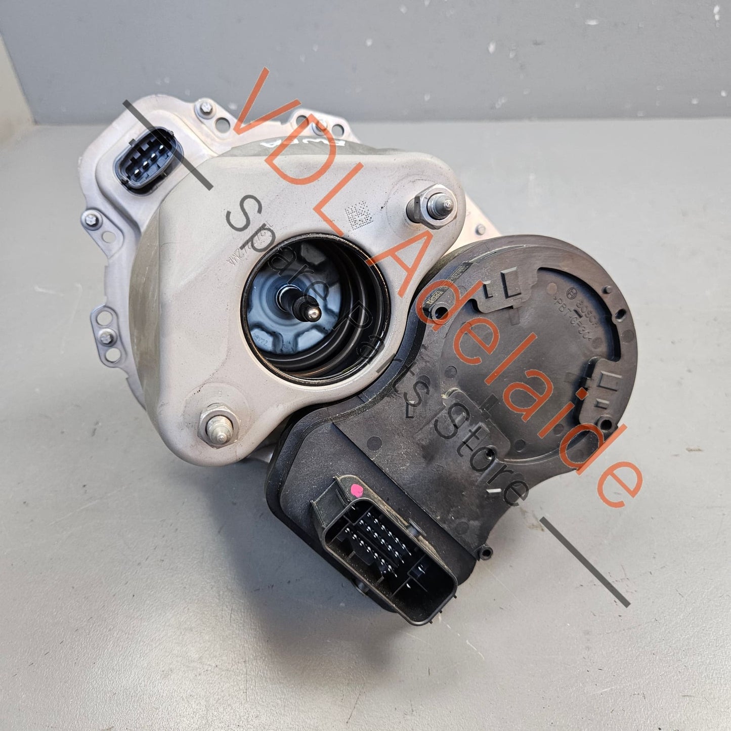9J1614105J 9J1614105S Audi e-Tron Porsche Taycan Electric Brake Booster 9J1614105S