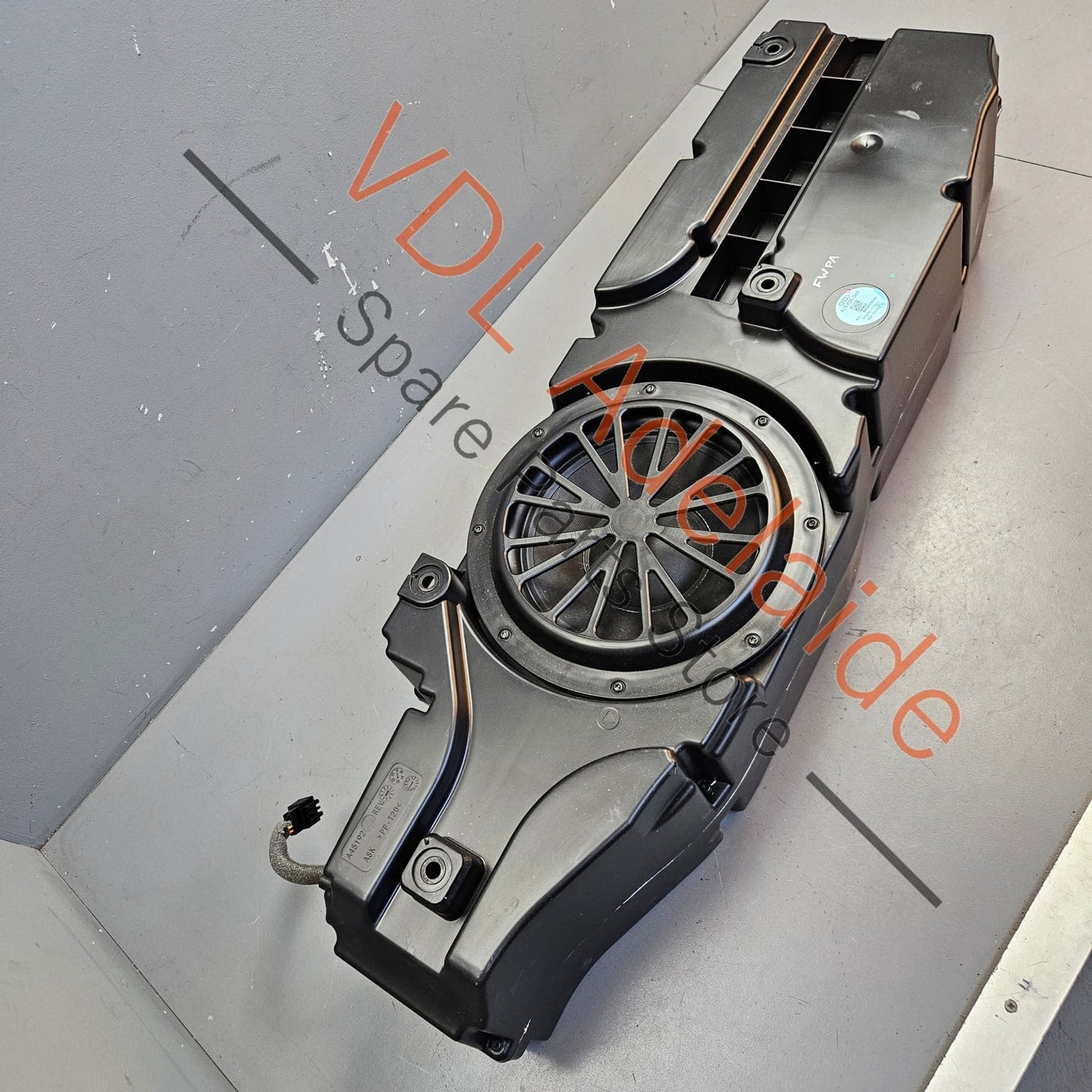 4J3035382 Audi e-Tron GT Porsche Taycan Rear Bass Subwoofer Box Speaker 4J3035382