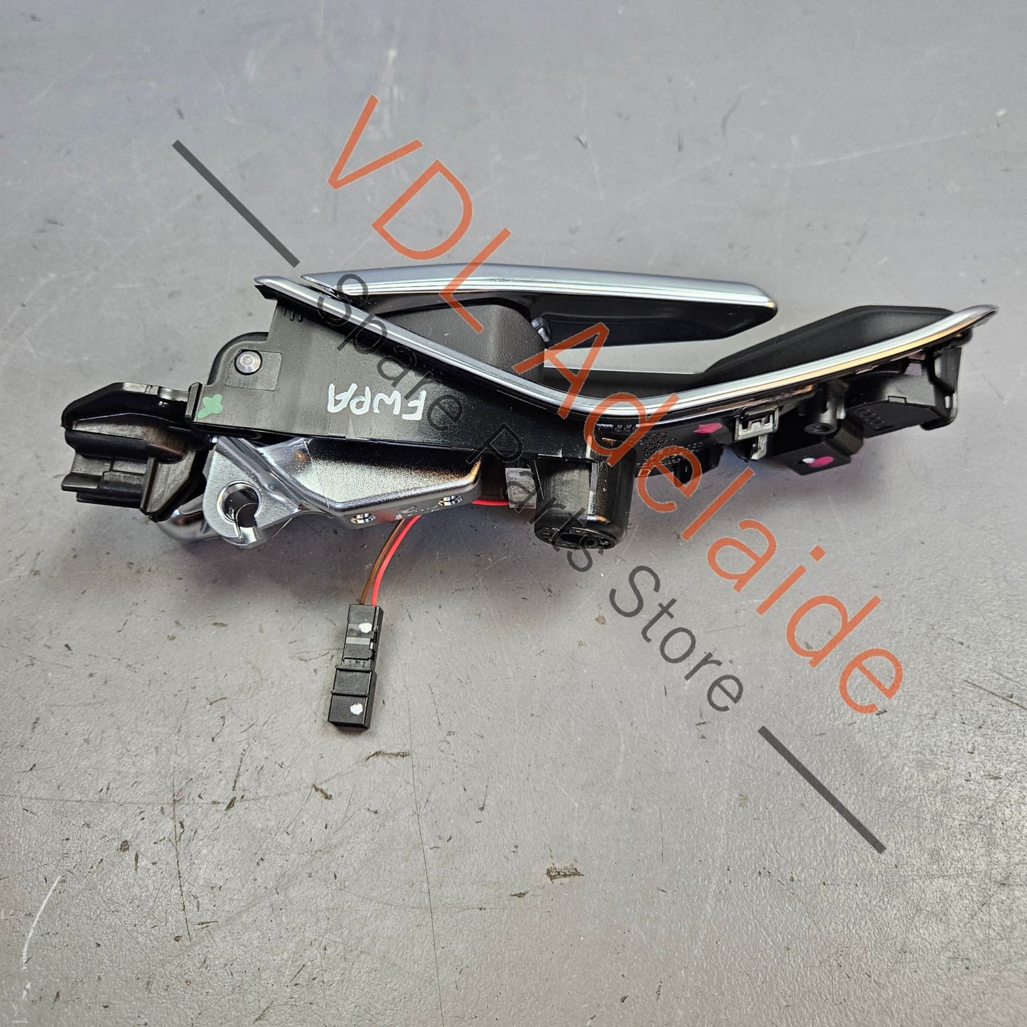 4KE837020D4PK Audi e-Tron Interior Door Handle Pull Right Front 4KE837020D 4PK