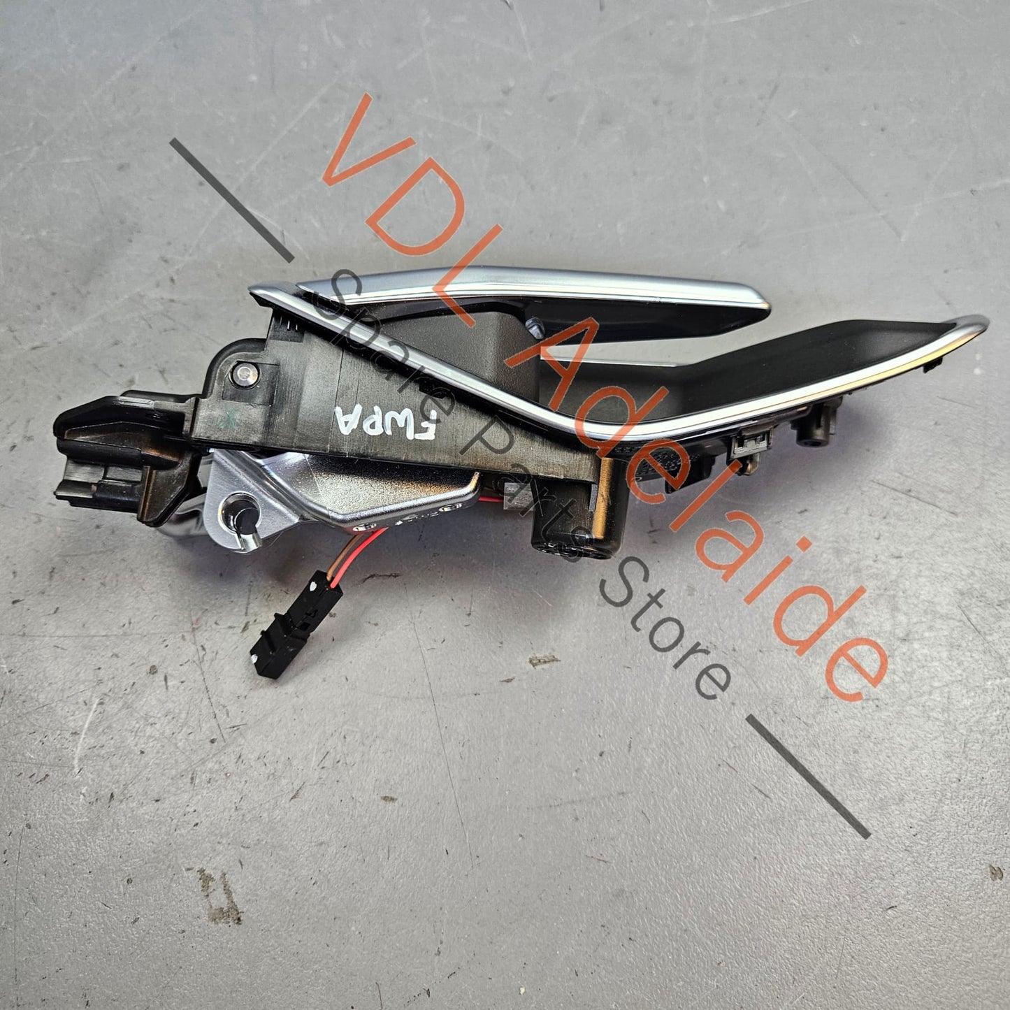 4KE839020D Audi e-Tron Interior Door Handle Pull Right Rear 4KE839020D 4PK