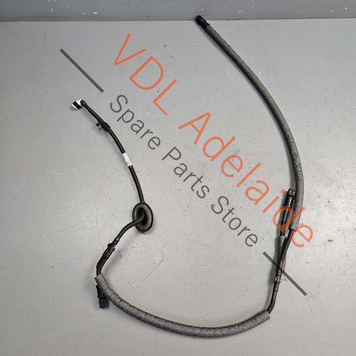 4J3955667 Audi e-Tron Windscreen Washer Hose Pipe Tube 4J3955667