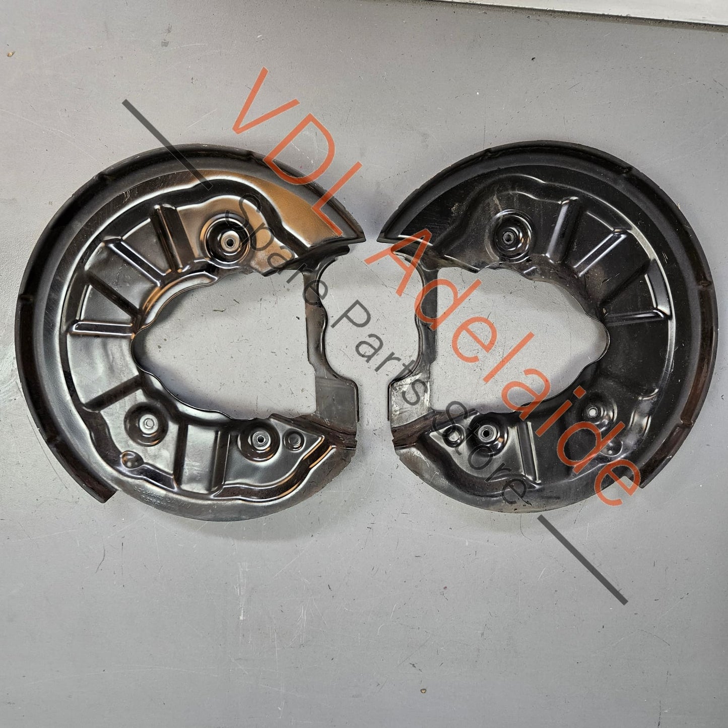 5Q0615611S 5Q0615612S VW Golf R Audi RS3 RSQ3 Pair of 310mm Rear Brake Dust Shields 5Q0615611S 5Q0615612S