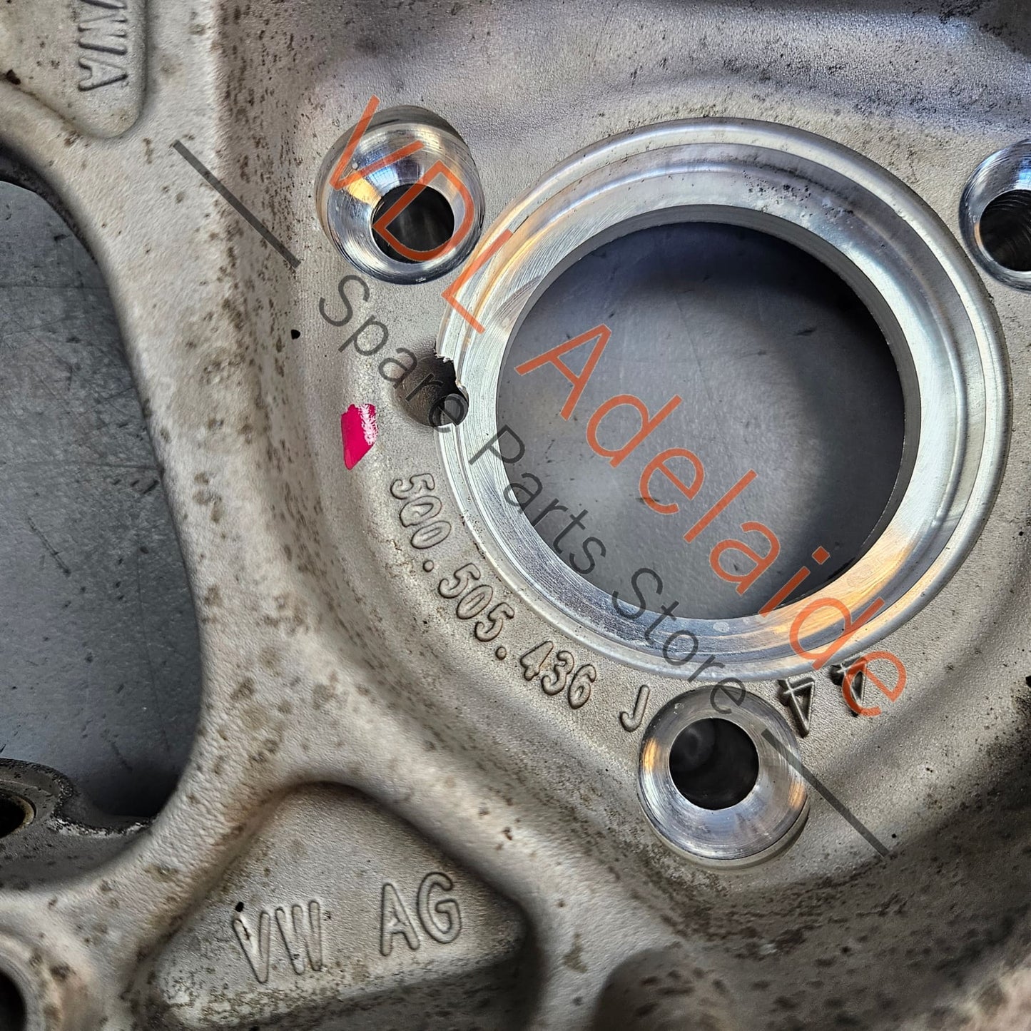 5Q0505436J VW Golf MK7 7.5 R Right Rear Suspension Wheel Bearing Housing Hub Knuckle Spindle 5Q0505436F