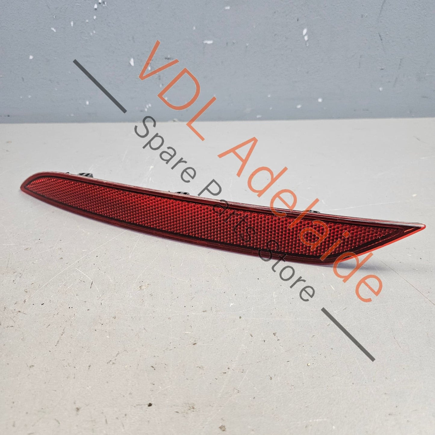 5G0945105C VW Golf R MK7.5 Rear Left Bumper Reflector 5G0945105C