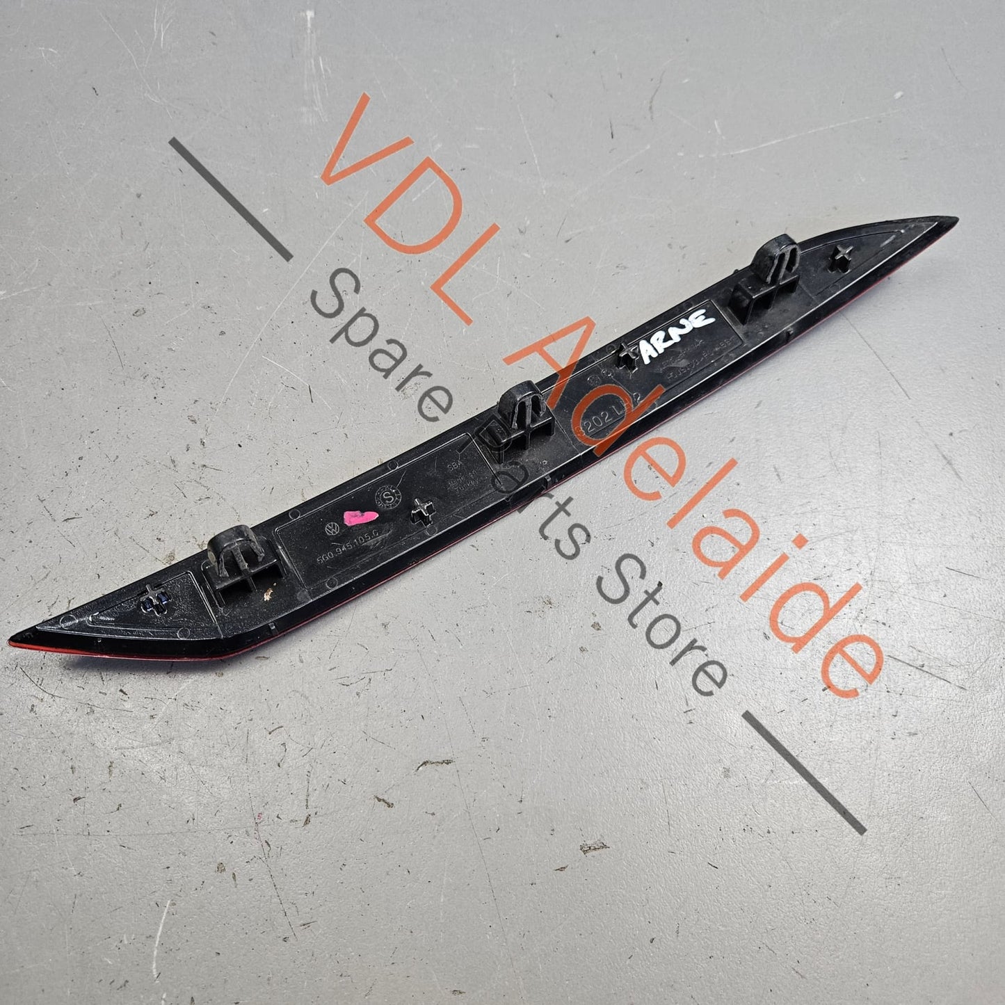 5G0945105C VW Golf R MK7.5 Rear Left Bumper Reflector 5G0945105C