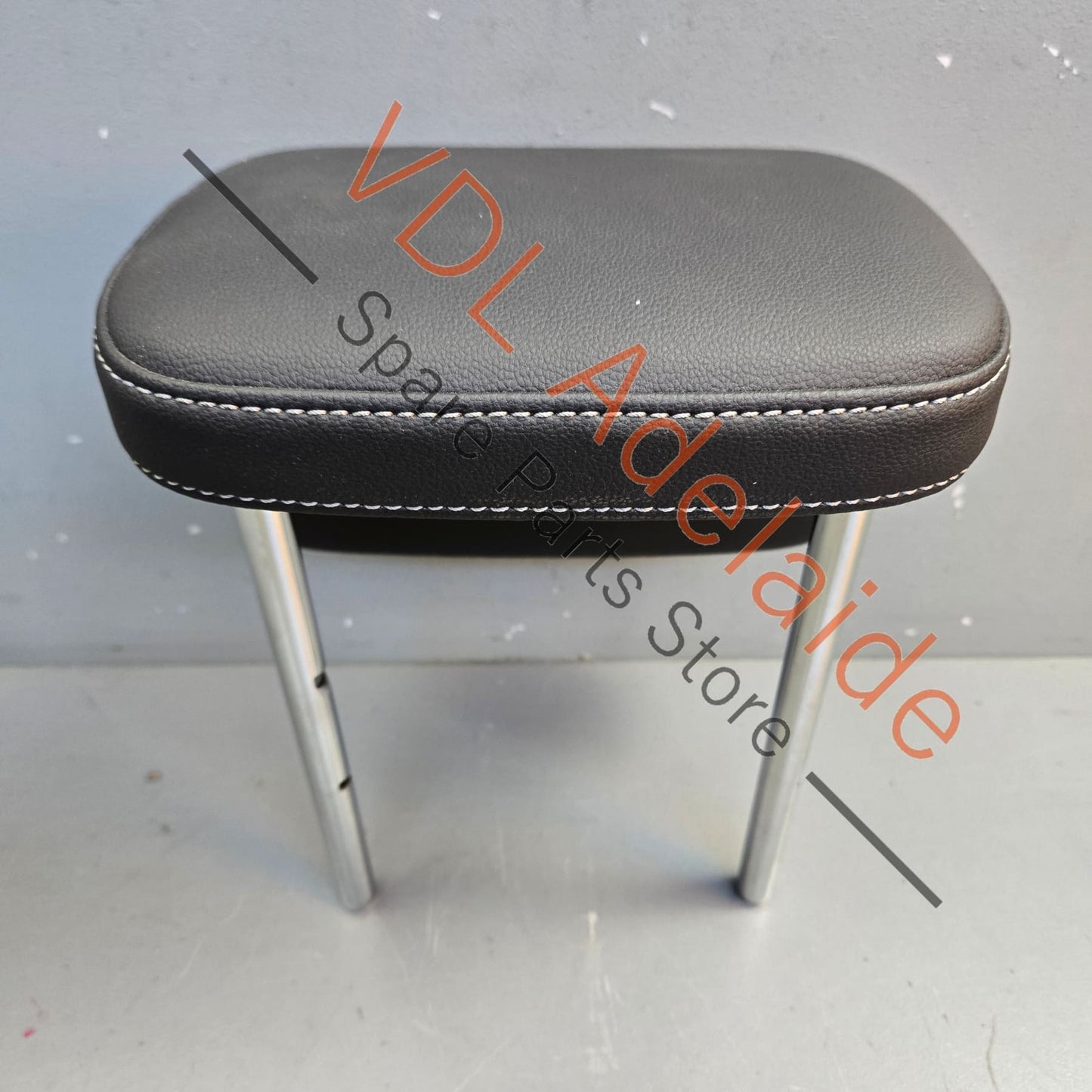 5G0885901AFCMR VW Golf MK7 Rear Outer Left or Right Side Seat Headrest Head Rest 5G0885901AF CMR