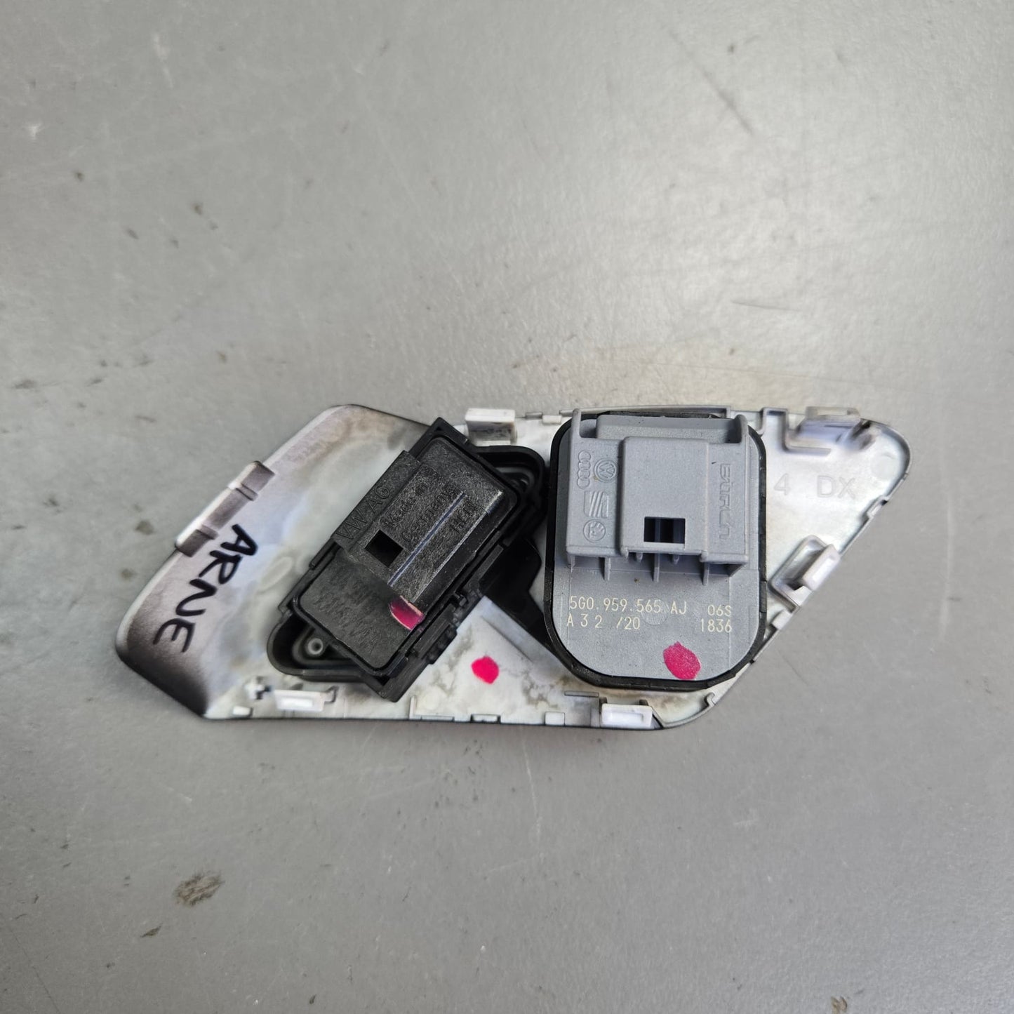5G0959565AJ VW Golf MK7 MK7.5 Power Folding Mirror Switch 5G0959565AJ ICX
