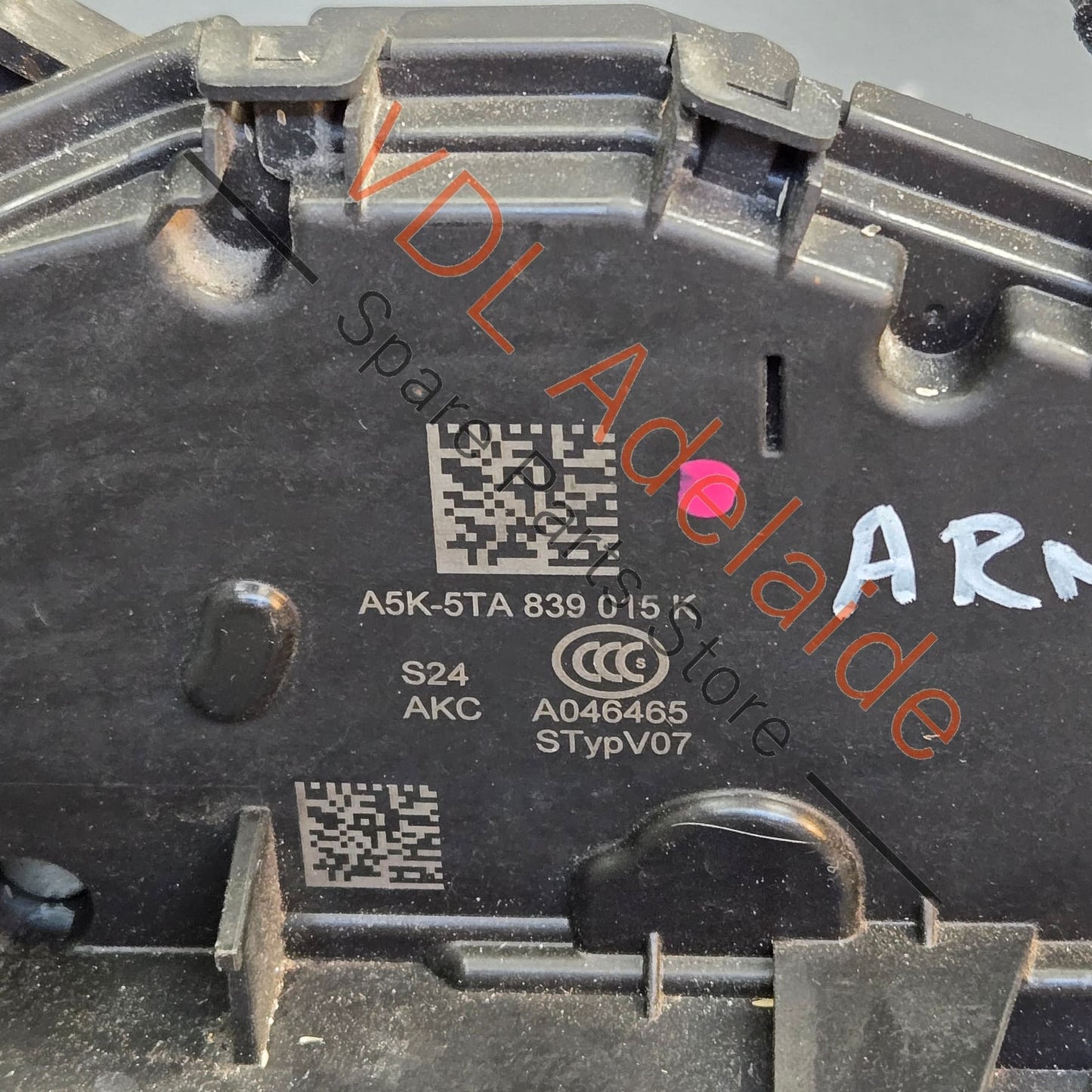 5TA839015K 5TA839015P VW Audi Skoda Rear Left Door Lock Mechanism 5TA839015K 5TA839015P