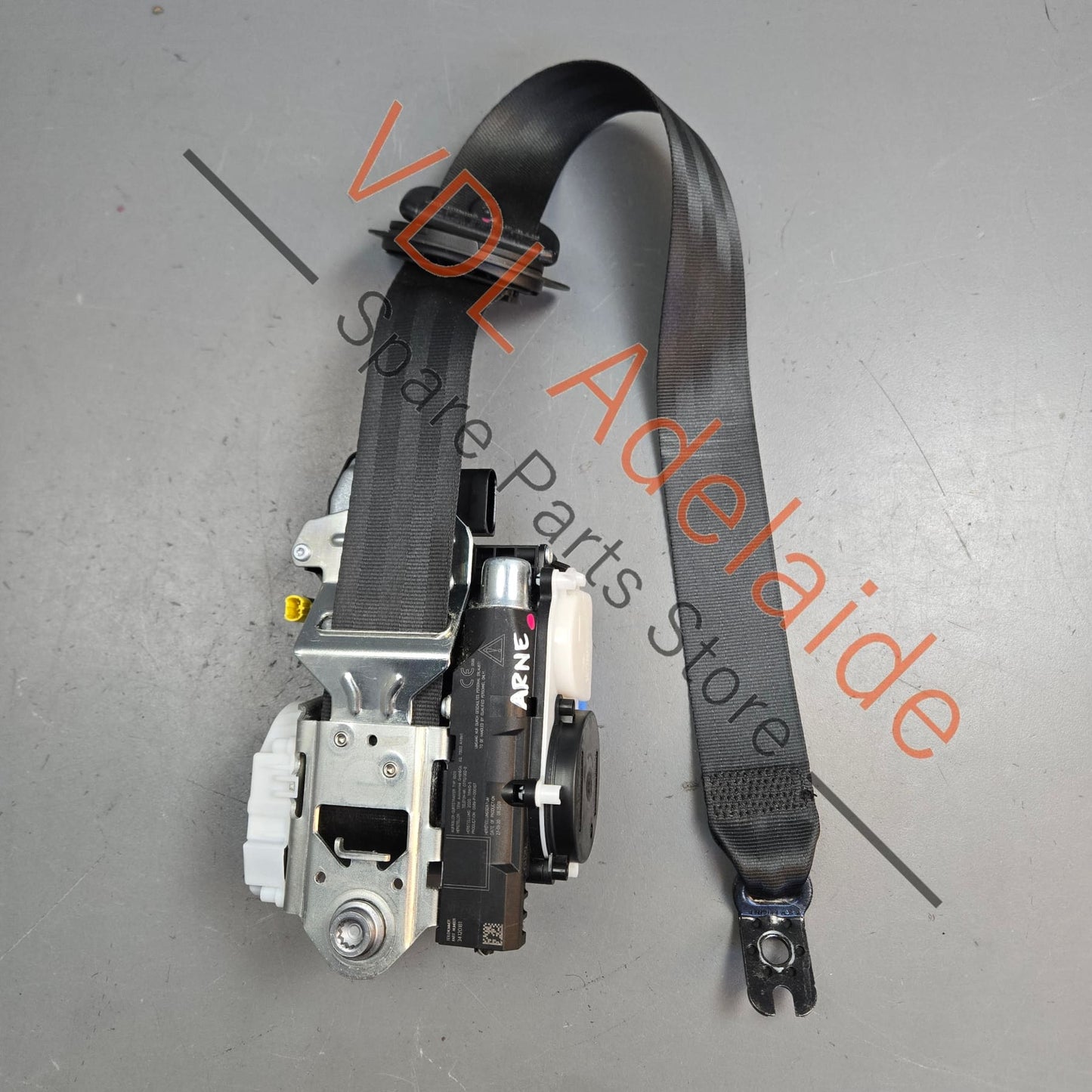5G4857706N VW Golf MK7 7.5 Front Right Seatbelt 5G4857706N RAA 5G4857706B