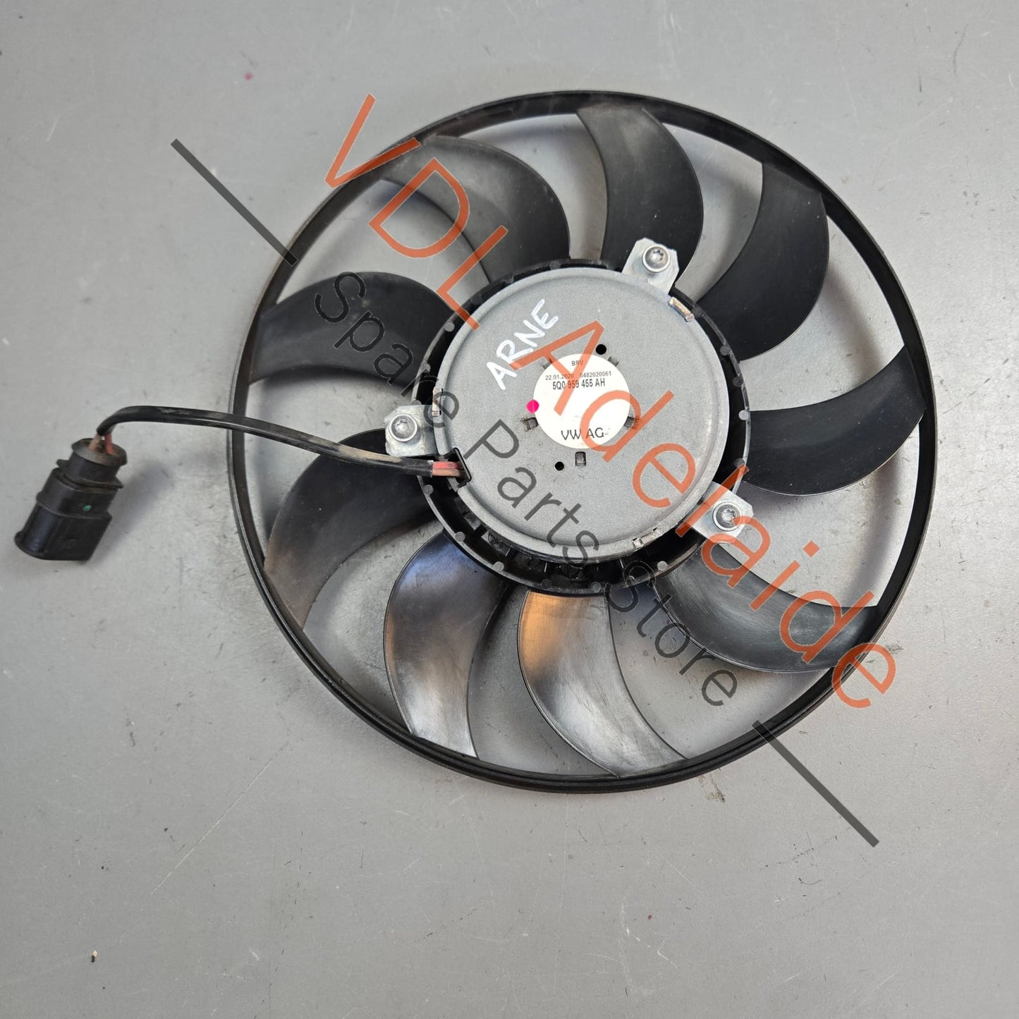 5Q0959455AH VW Golf MK7 7.5 Large Radiator Cooling Fan 5Q0959455AH 370mm