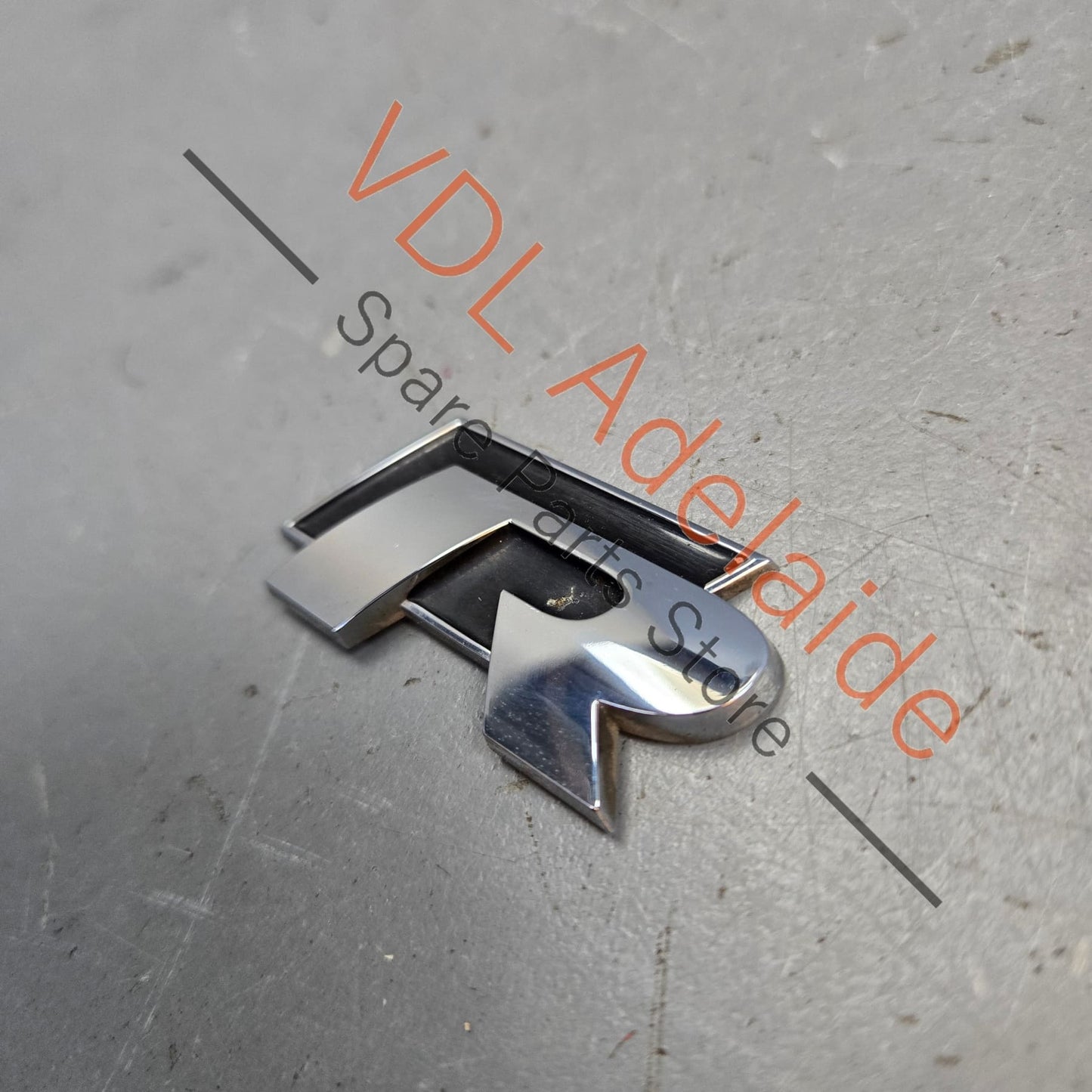 1K8853675K 1K8853675KFOD Genuine OEM VW Golf R MK7 7.5 Boot Trunk Badge Inscription Emblem 1K8853675K