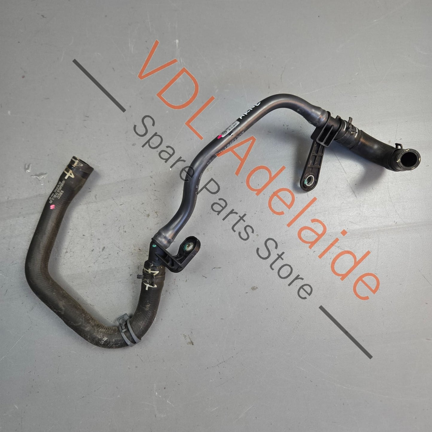 5Q0121070BT 5Q0121070BQ 5Q0121058AC VW Golf R Coolant Radiator Hose Pipe 5Q0121070BT 5Q0121070BQ 5Q0121058AC