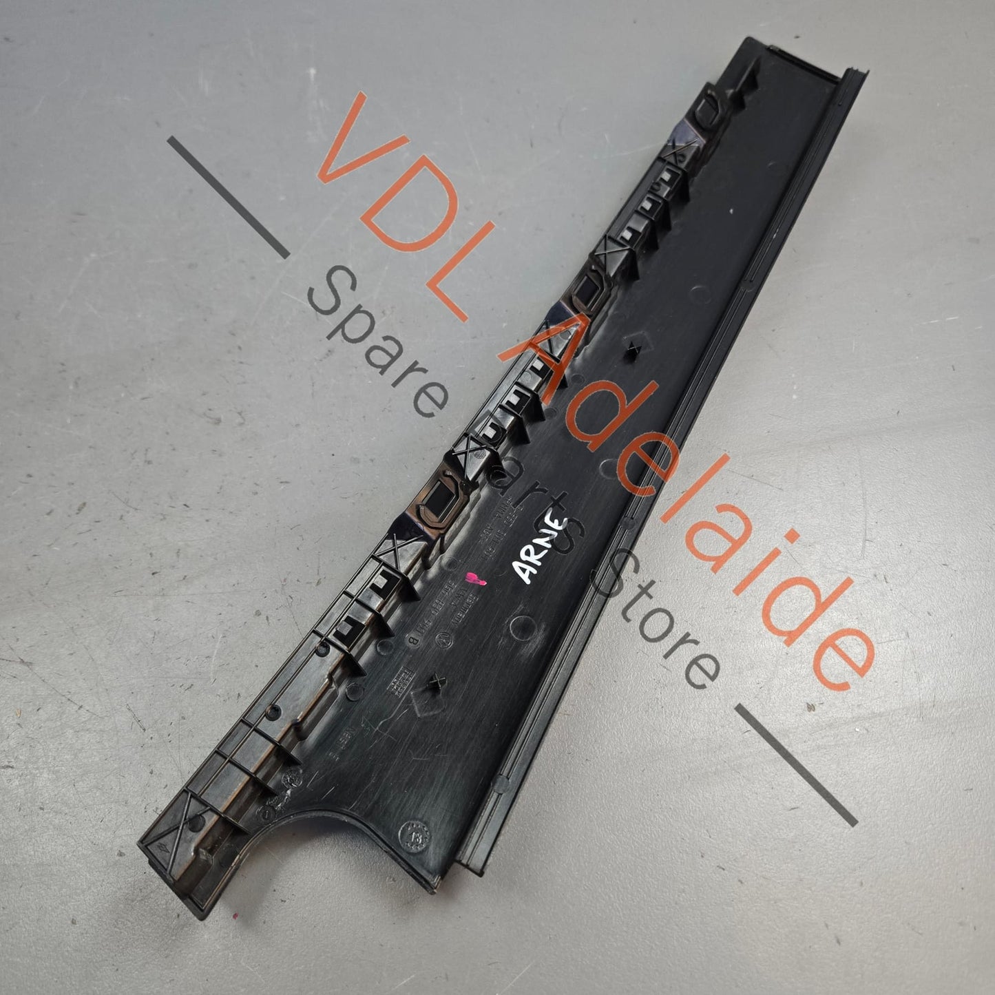 5G6839901D VW Golf Mk7 Rear Left Exterior Trim for Door Window Frame 5G6839901B