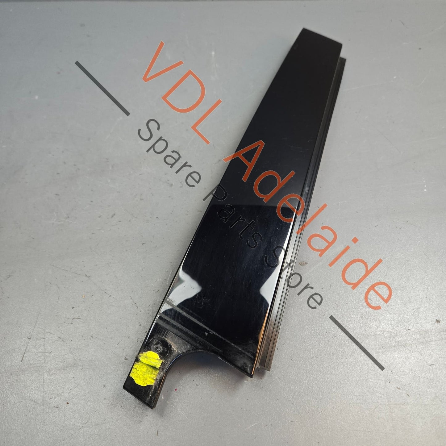 5G6839902D VW Golf Mk7 Gloss Black Rear Right B Pillar Exterior Trim for Door Window Frame 5G6839902B