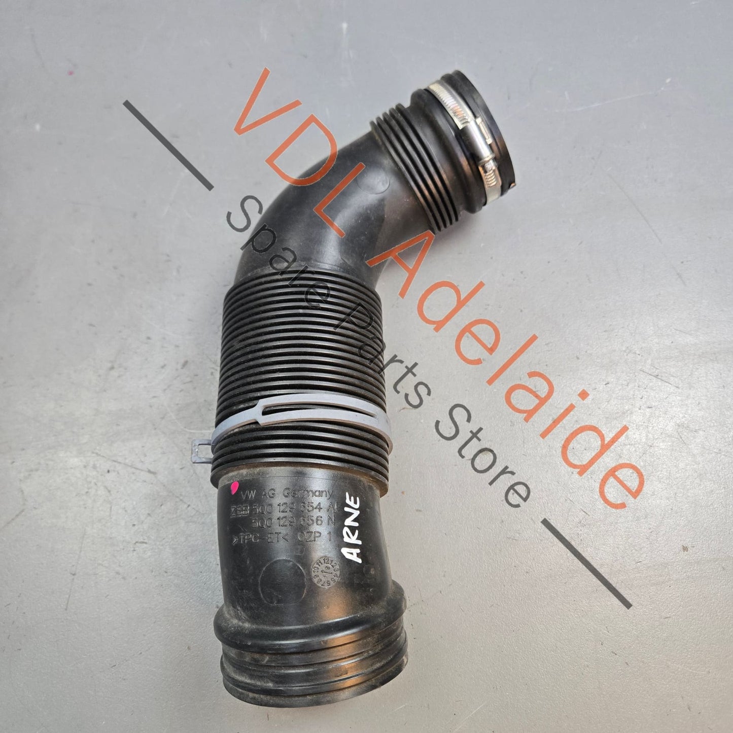 5Q0129654 VW Golf R MK7 7.5 Air Filter to Turbo Connection Hose Pipe 5Q0129654P