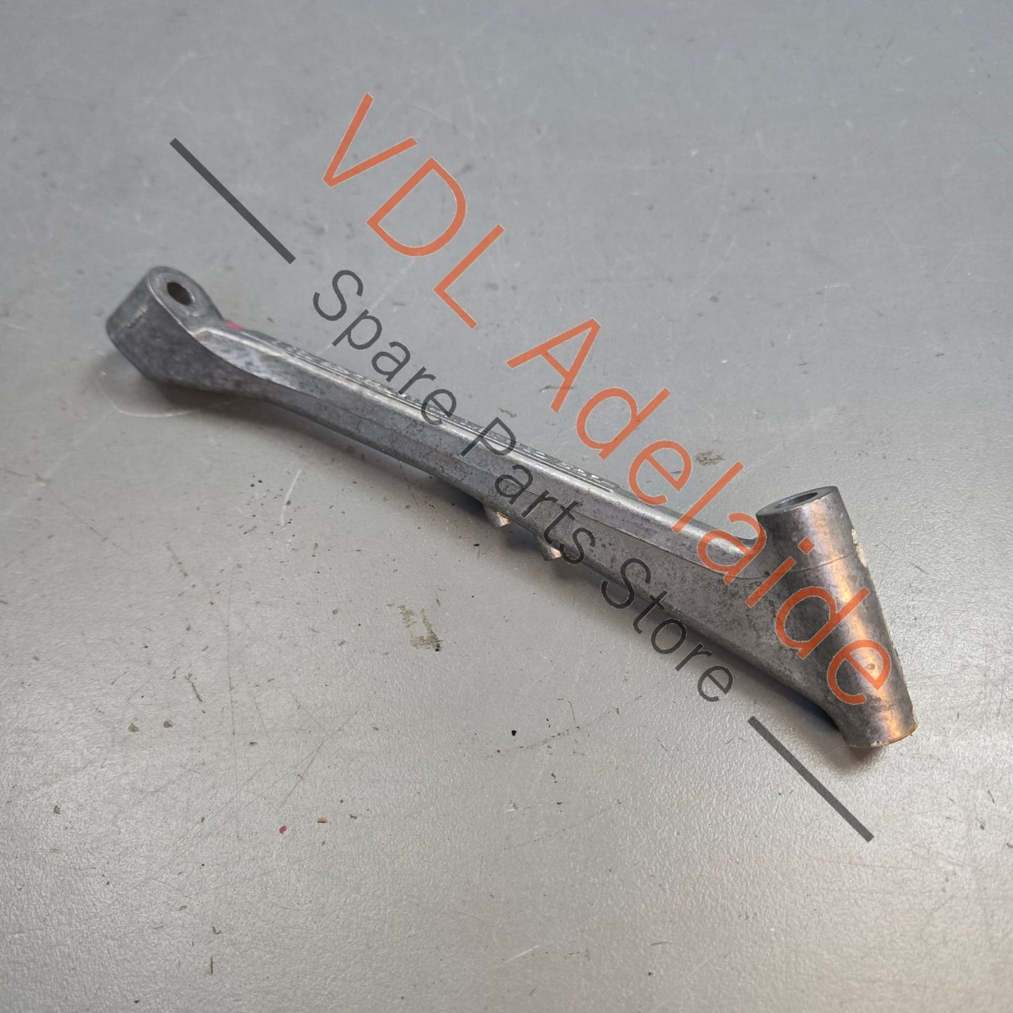 06L129723B VW Golf MK7 R Audi S3 8V Inlet Manifold Support Brace Aluminium Bracket 06L129723B