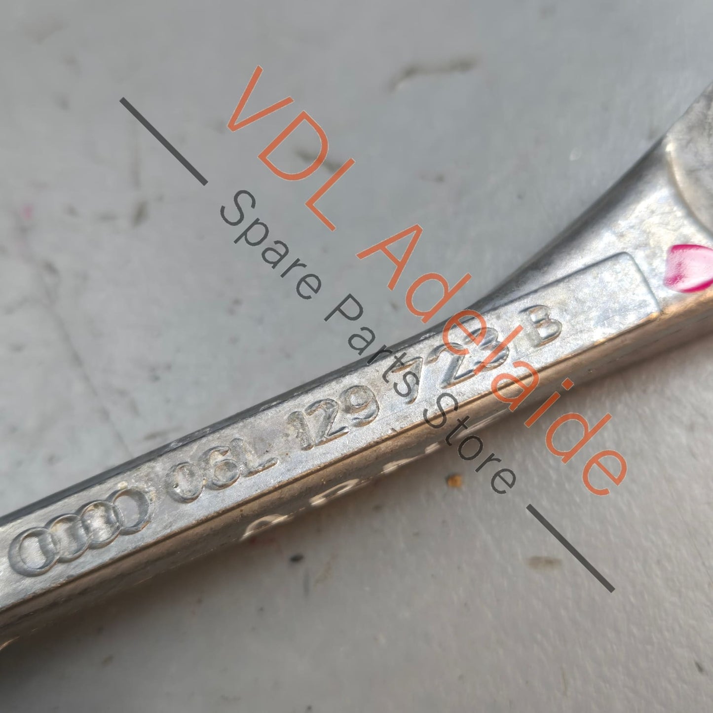 06L129723B VW Golf MK7 R Audi S3 8V Inlet Manifold Support Brace Aluminium Bracket 06L129723B