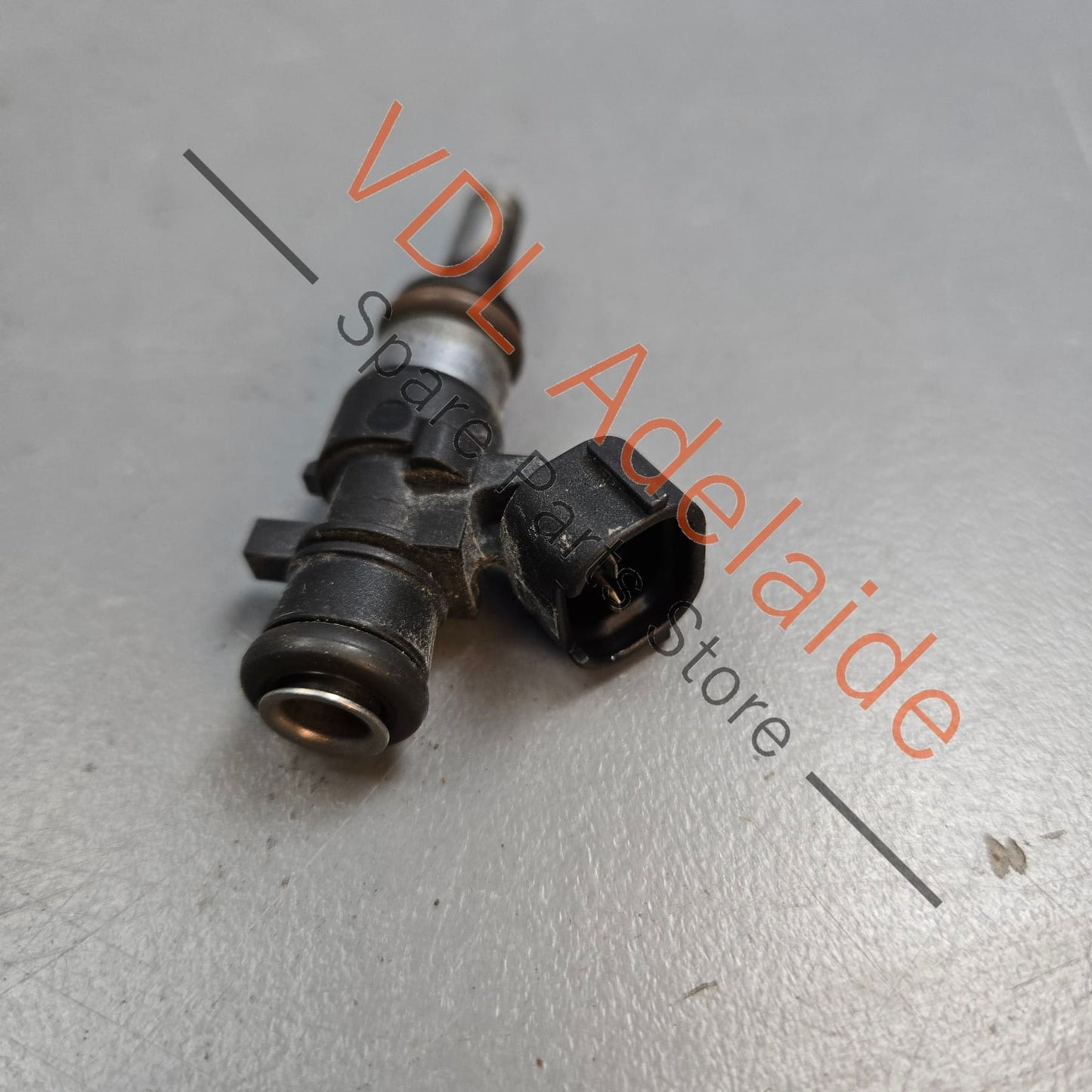 06L906031D 06L906031A 1x Fuel Injector for 4cy Audi VW Engine 1.8 2.0 06L906031D 06L906031A